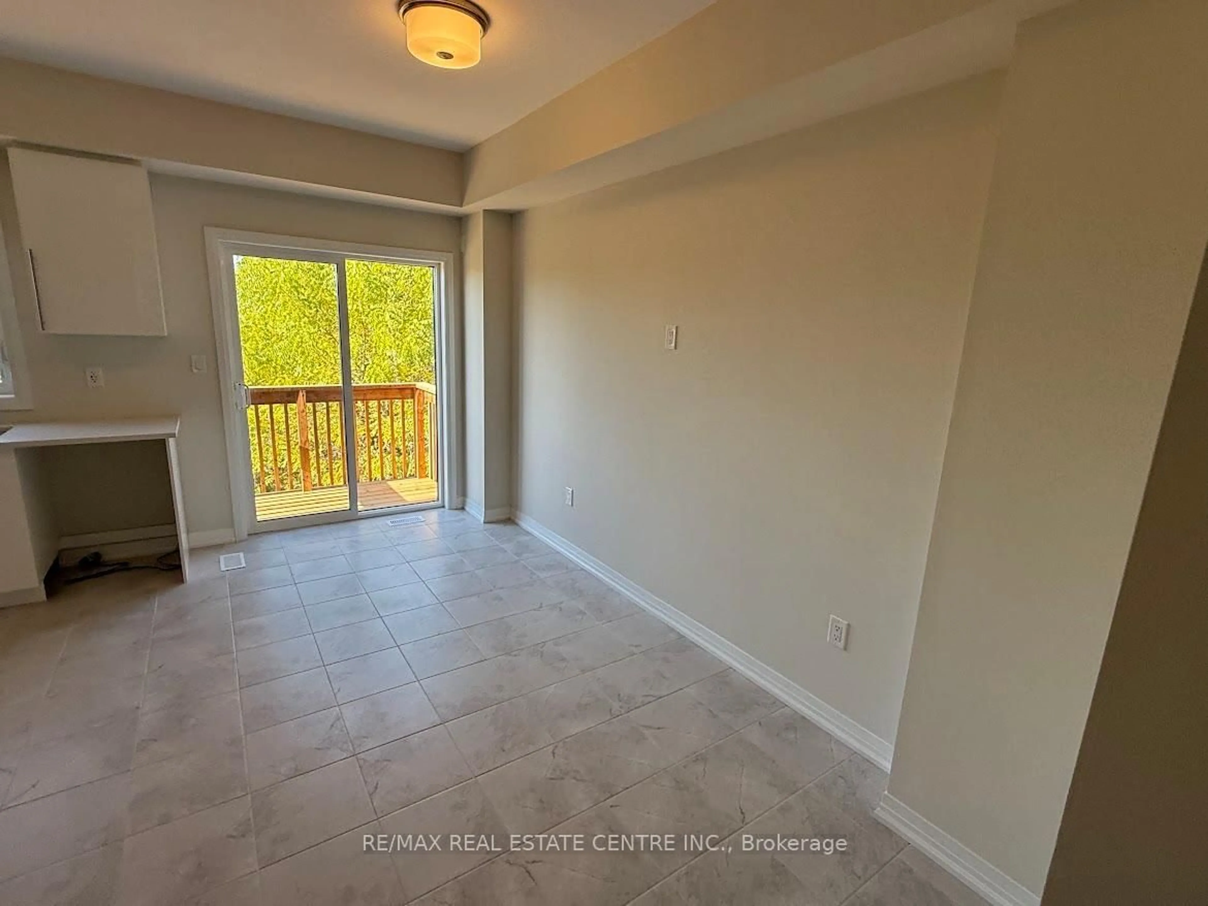 A pic of a room for 660 Colborne St #41, Brantford Ontario N3T 0L8