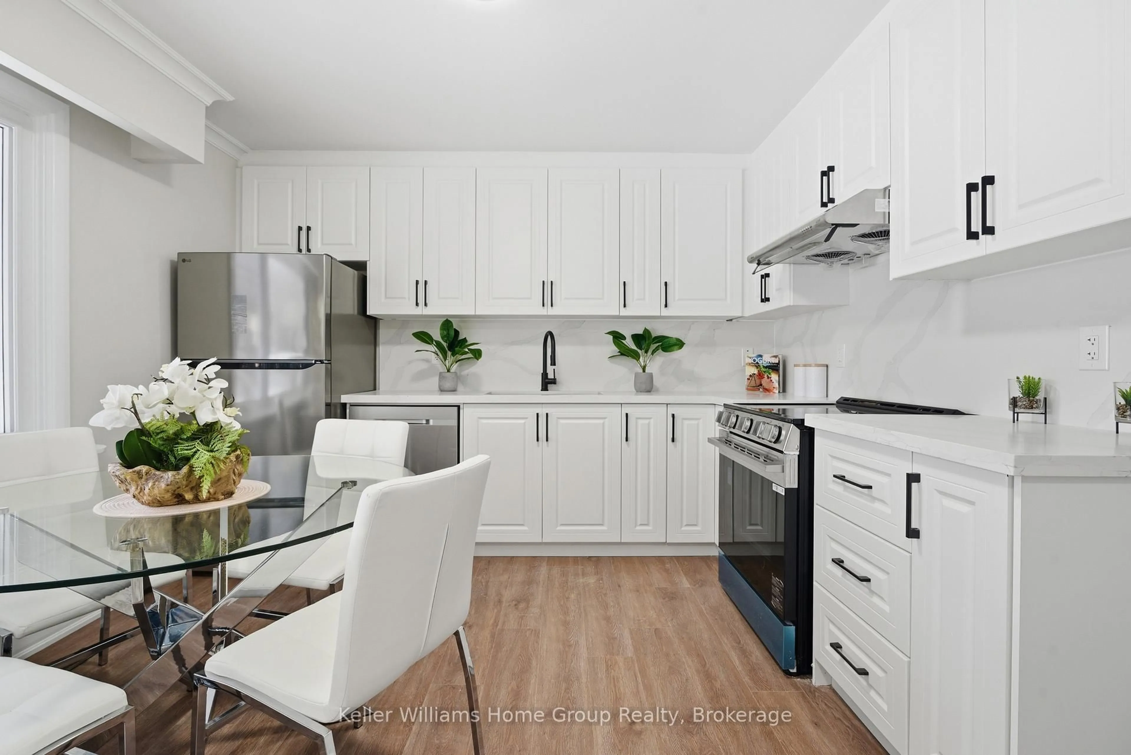 Open concept kitchen, unknown for 13 Ridgewood Ave, Guelph Ontario N1H 6C3