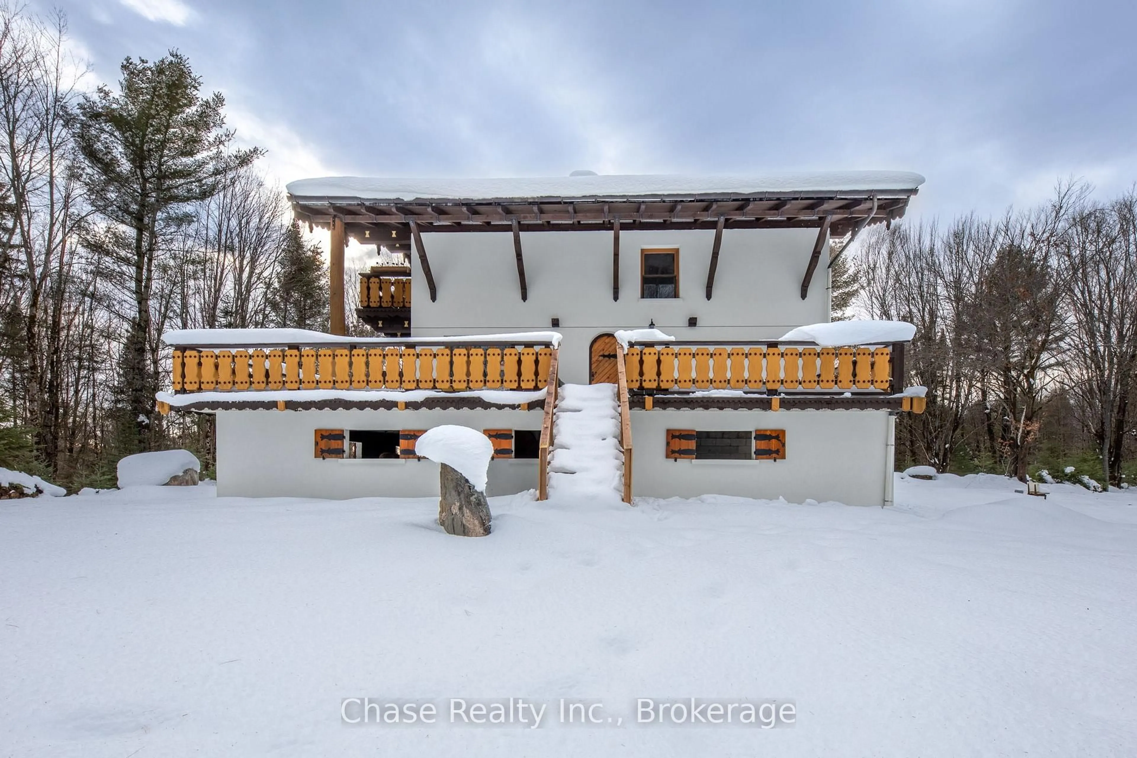 Unknown for 878 DEER LAKE RD Rd, Huntsville Ontario P0B 1L0