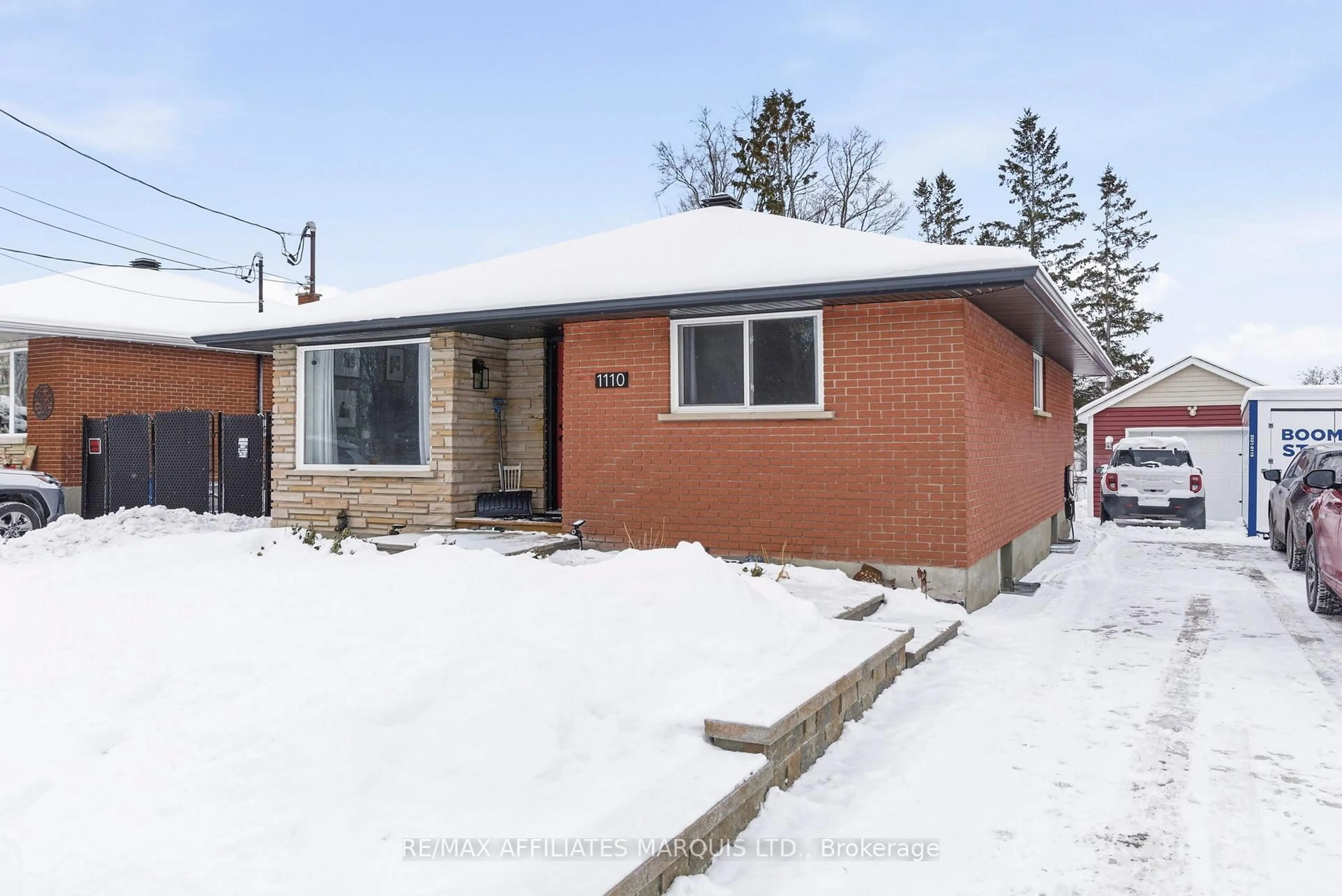 Home with brick exterior material, street for 1110 Carleton St, Cornwall Ontario K6H 4Y7