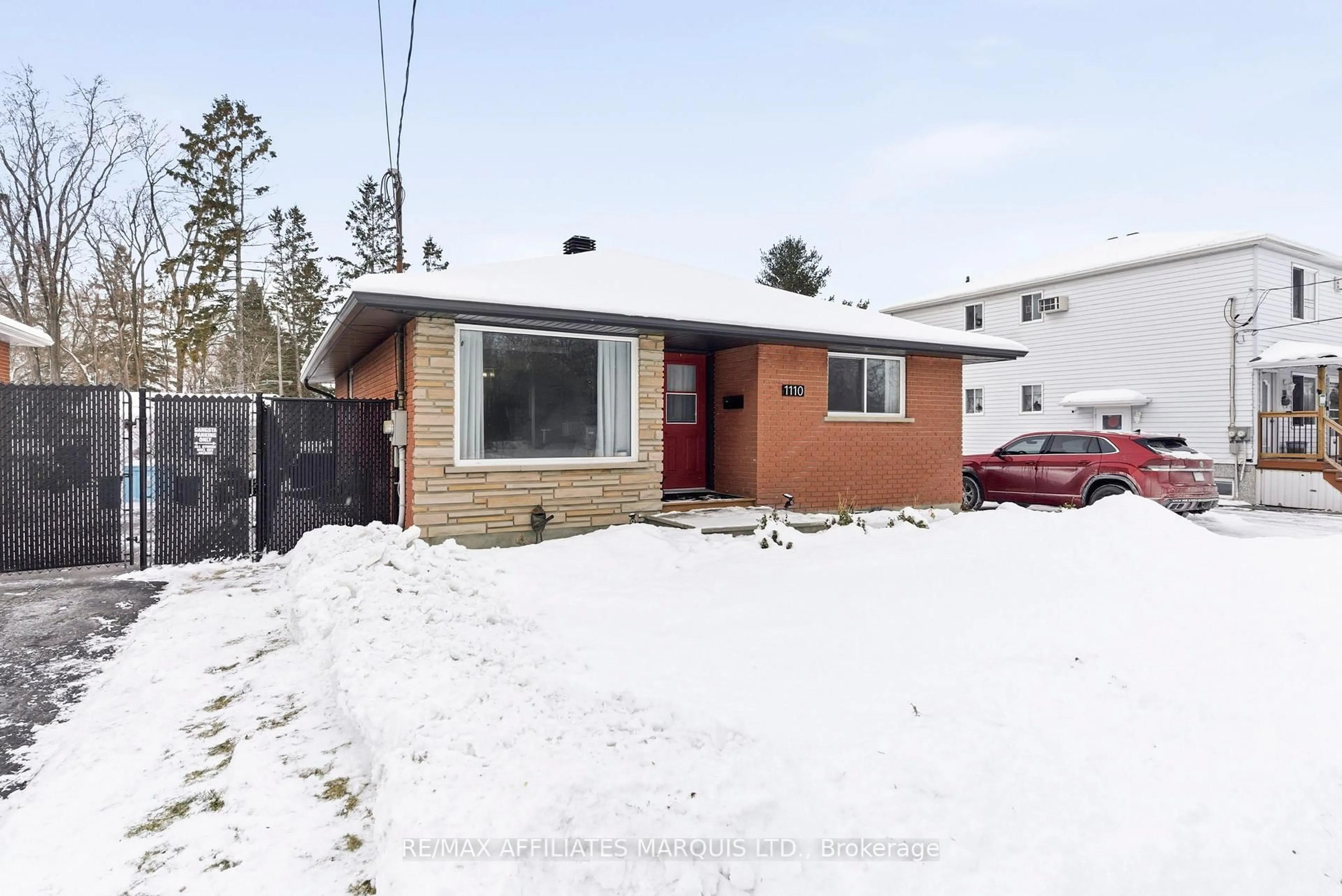 Unknown for 1110 Carleton St, Cornwall Ontario K6H 4Y7