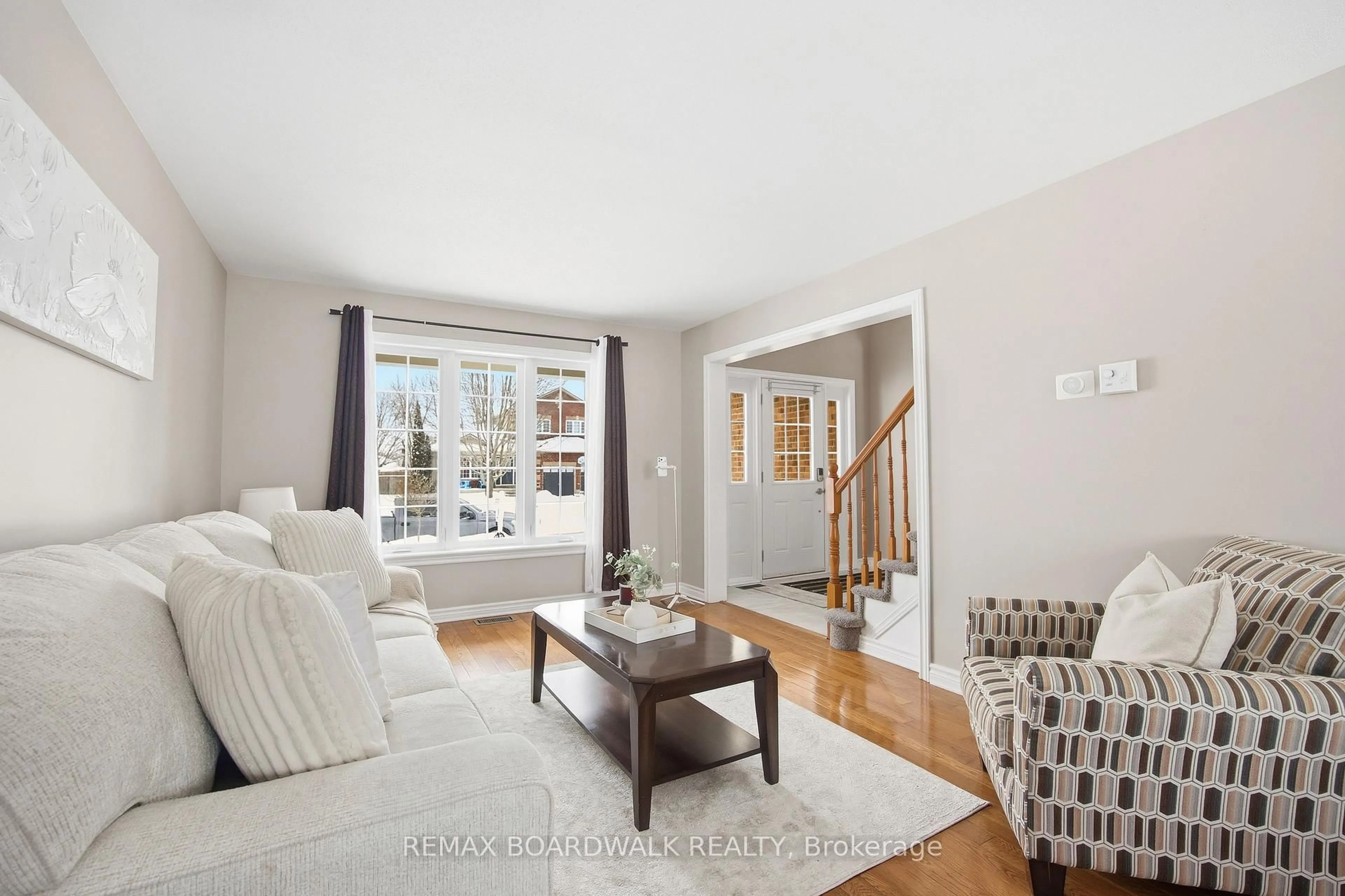 Living room with furniture, unknown for 27 Comba Dr, Carleton Place Ontario K7C 4V2