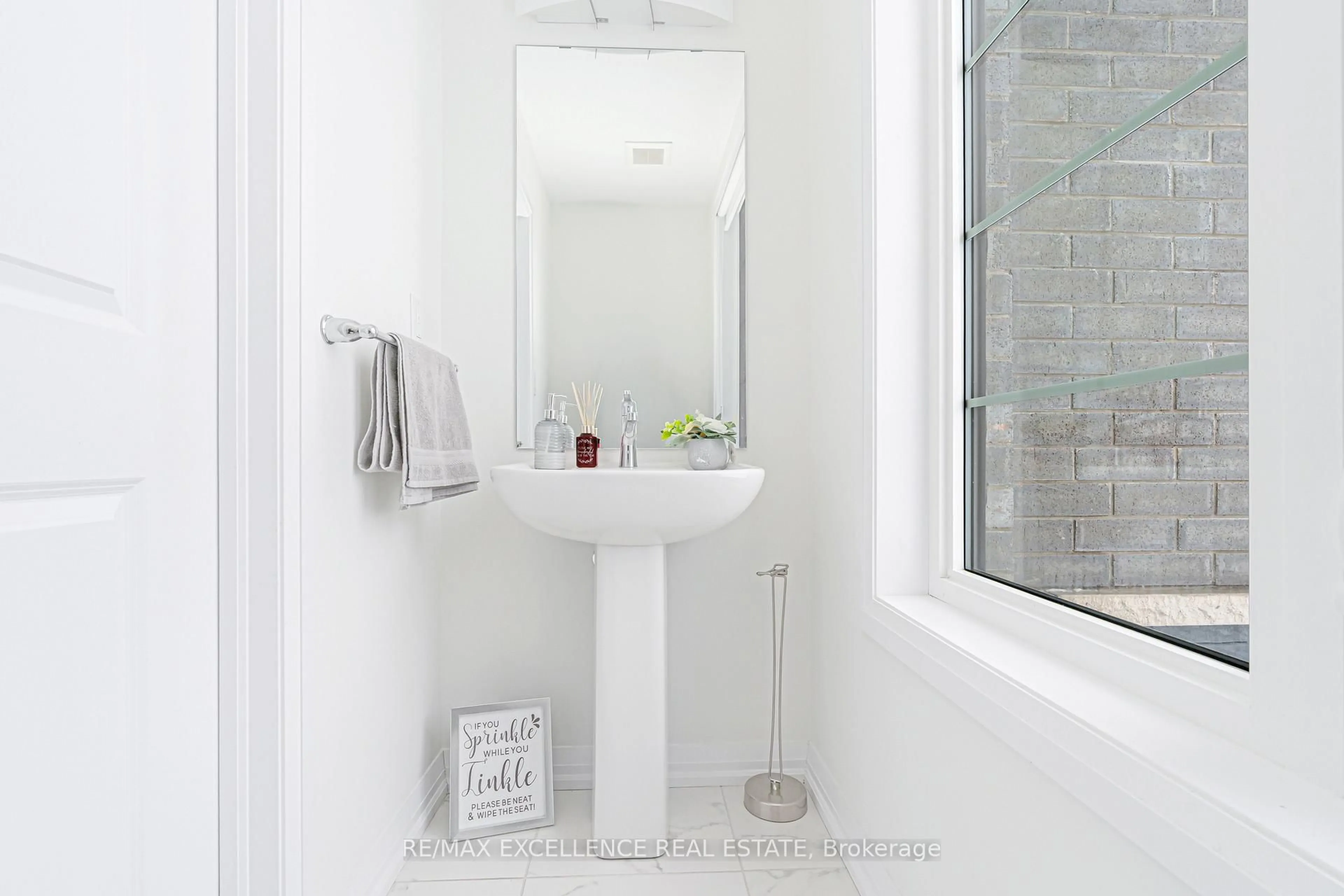 Unknown for 60 Granville Cres, Haldimand Ontario N3W 0J6