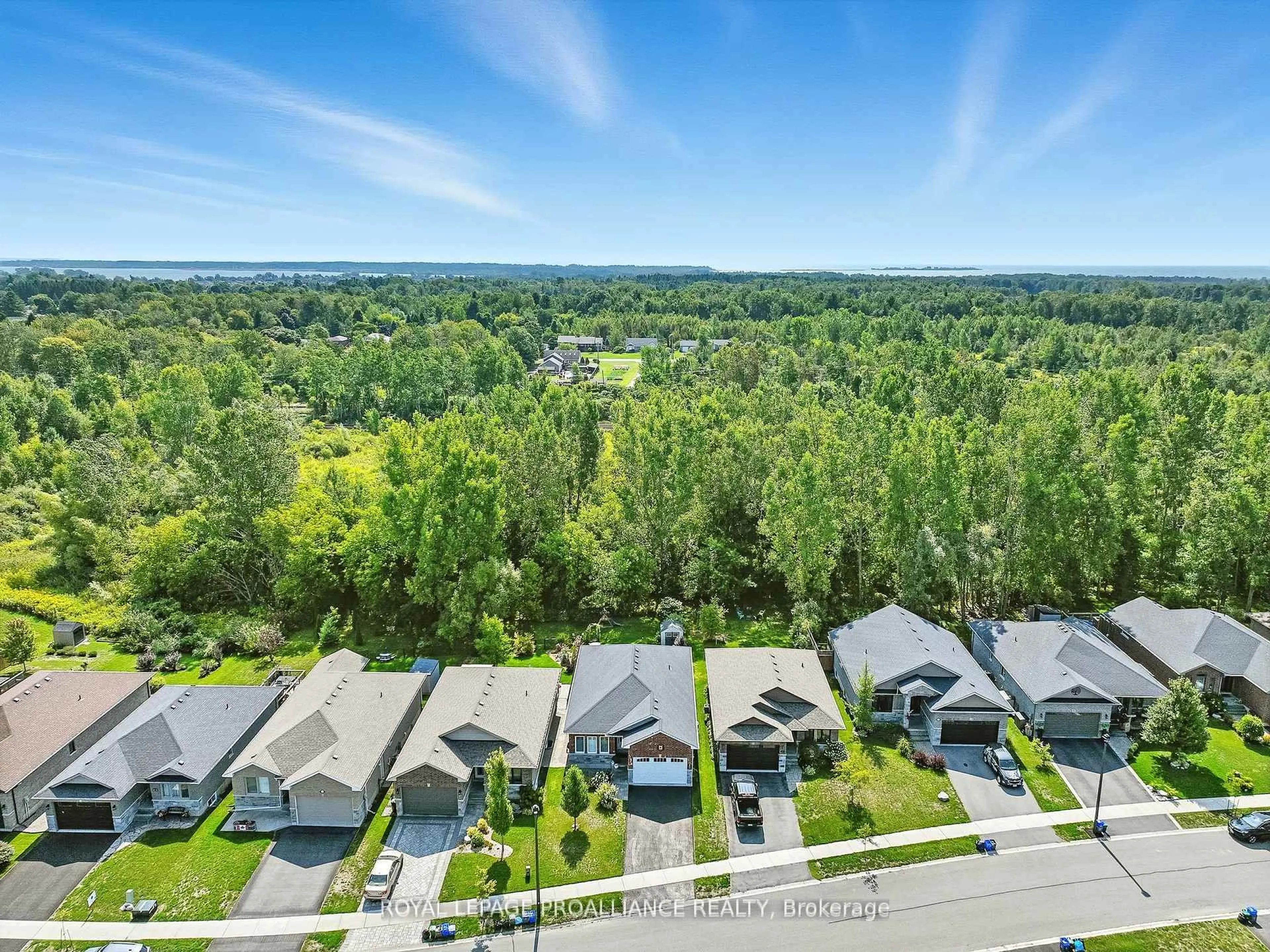 A pic from outside/outdoor area/front of a property/back of a property/a pic from drone, unknown for 82 Royal Gala Dr, Brighton Ontario K0K 1H0