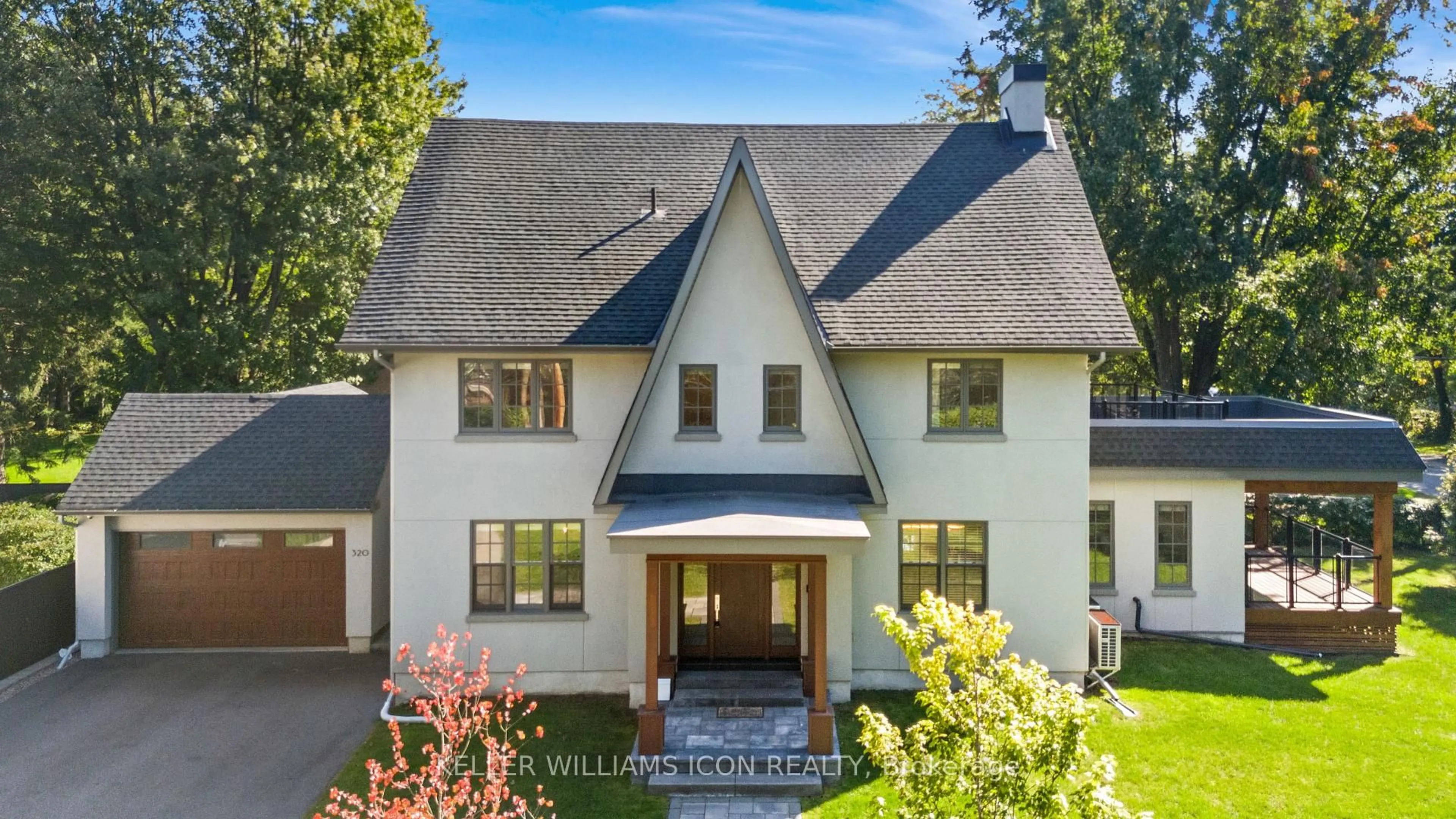 Home with brick exterior material, street for 320 Hillcrest Rd, Ottawa Ontario K1M 0J6