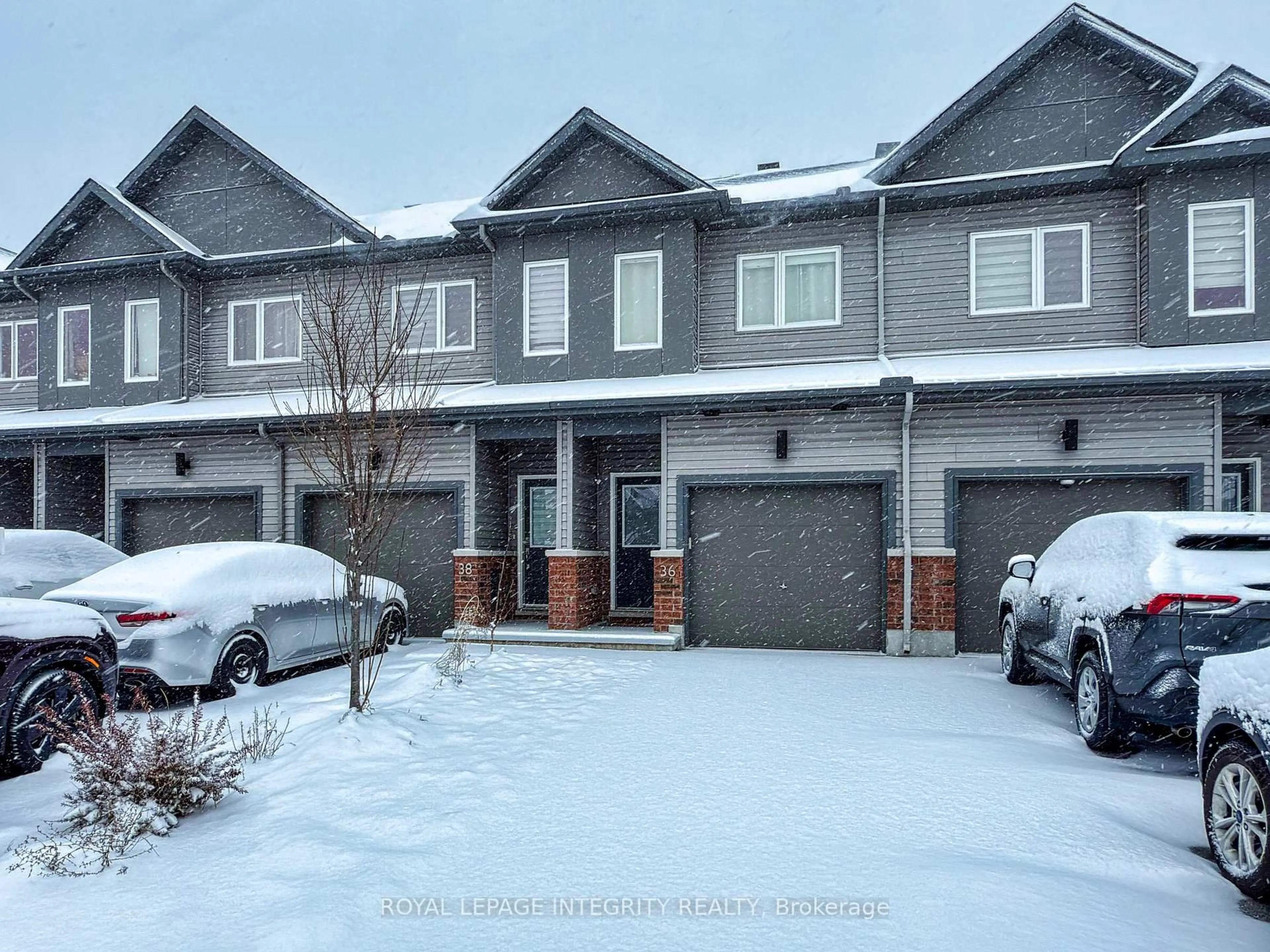 A pic from outside/outdoor area/front of a property/back of a property/a pic from drone, street for 36 Mona Mcbride Dr, Arnprior Ontario K7S 0C6