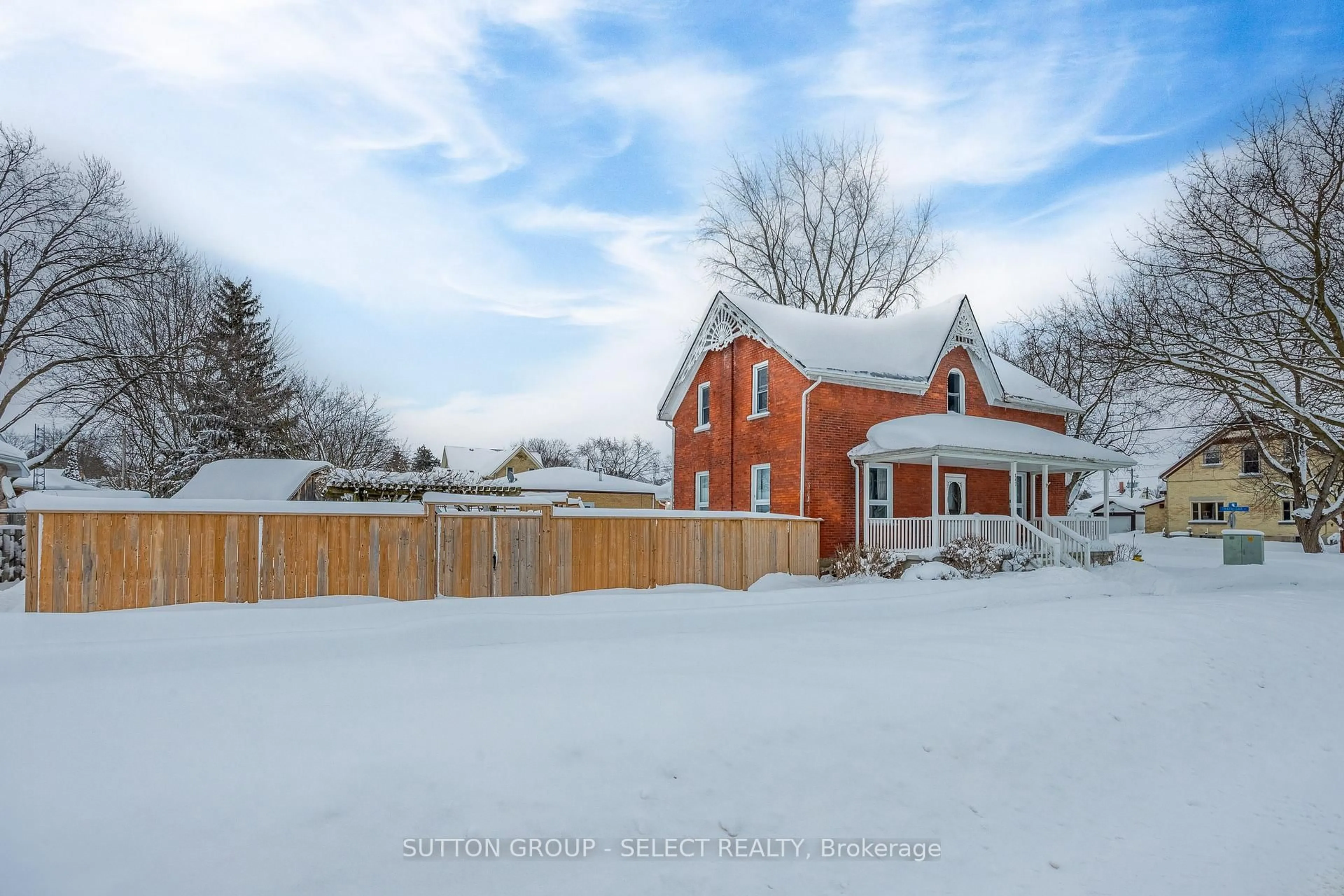 A pic from outside/outdoor area/front of a property/back of a property/a pic from drone, street for 147 St Andrews St, West Perth Ontario N0K 1N0