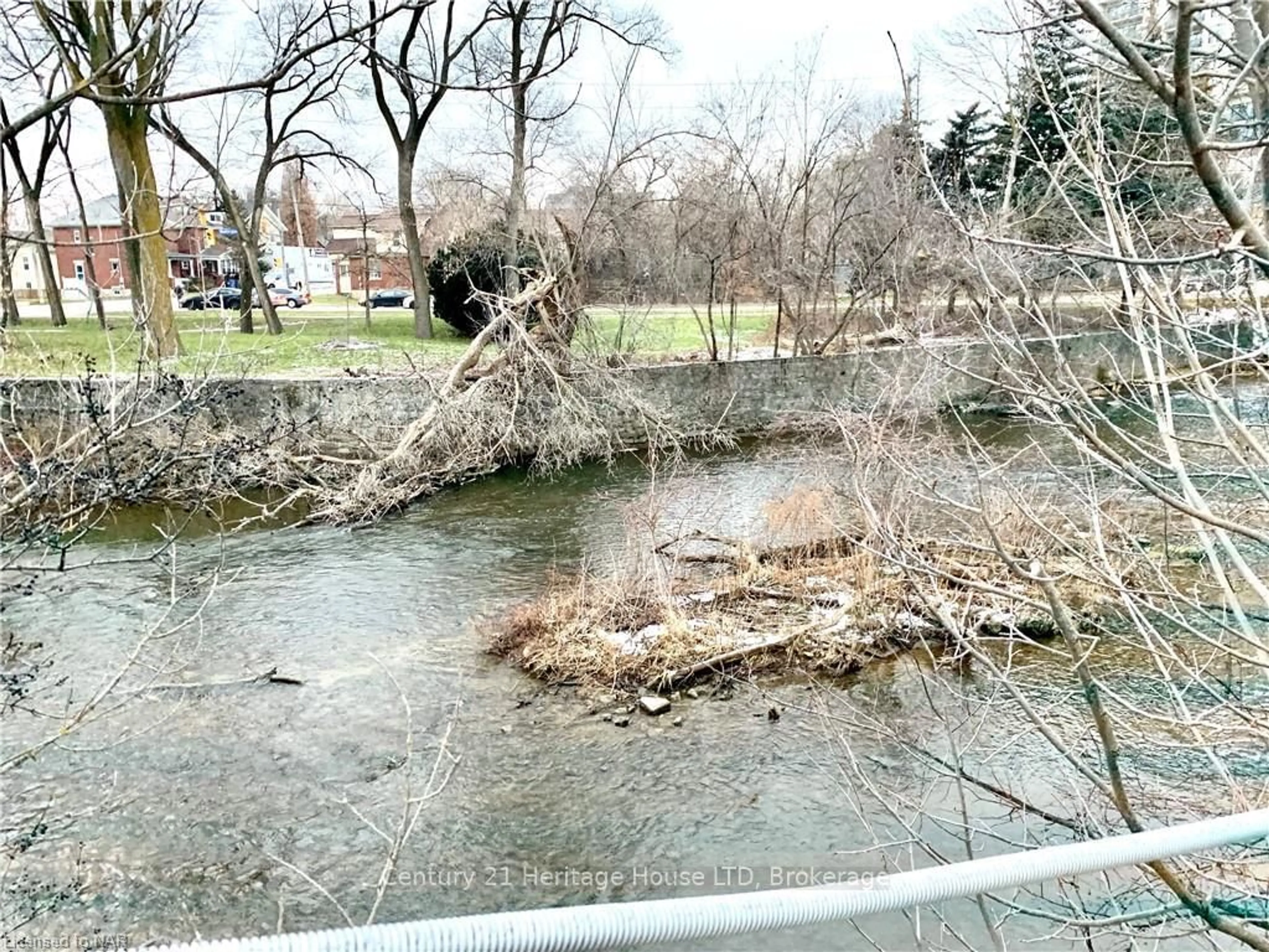 Blurry image for 73 Arthur St #501, Guelph Ontario N1E 0S6