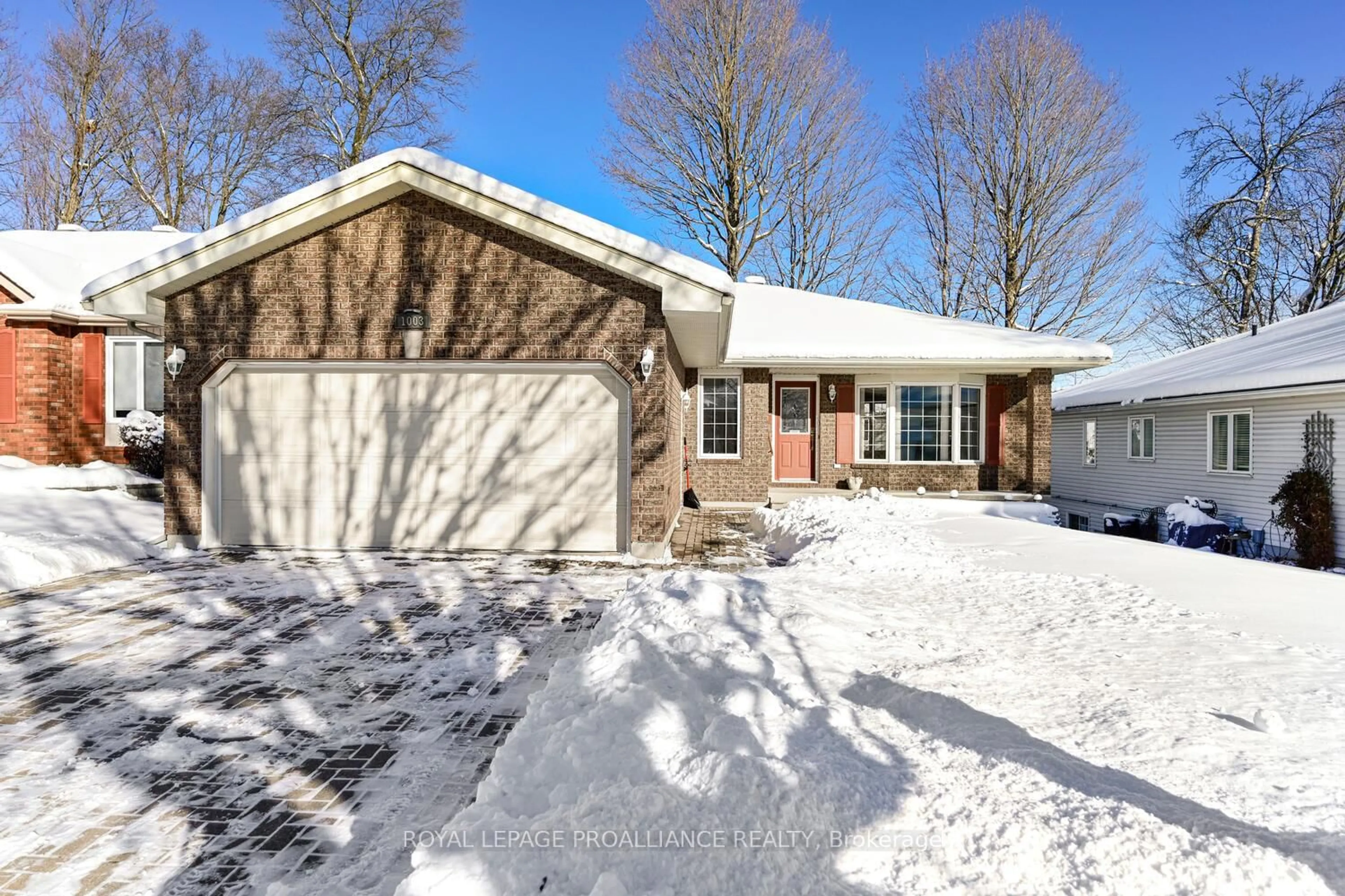 Unknown for 1003 Montrose St, Brockville Ontario K6V 7E9