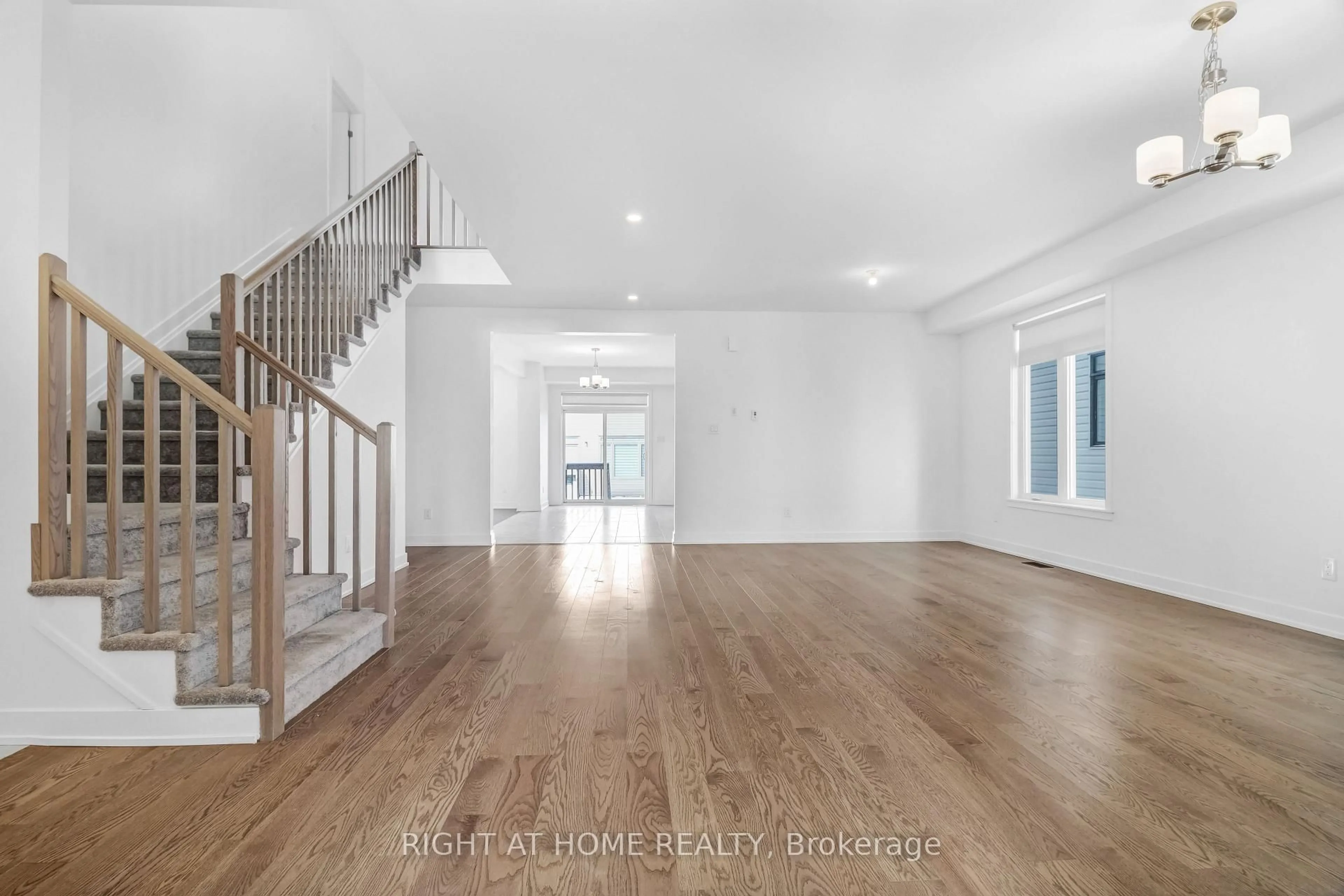 Unknown for 2020 ACOUSTIC Way, Ottawa Ontario K4M 0L7