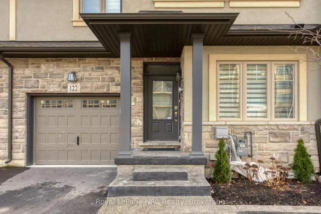 122 Shoreview Pl, Hamilton 3