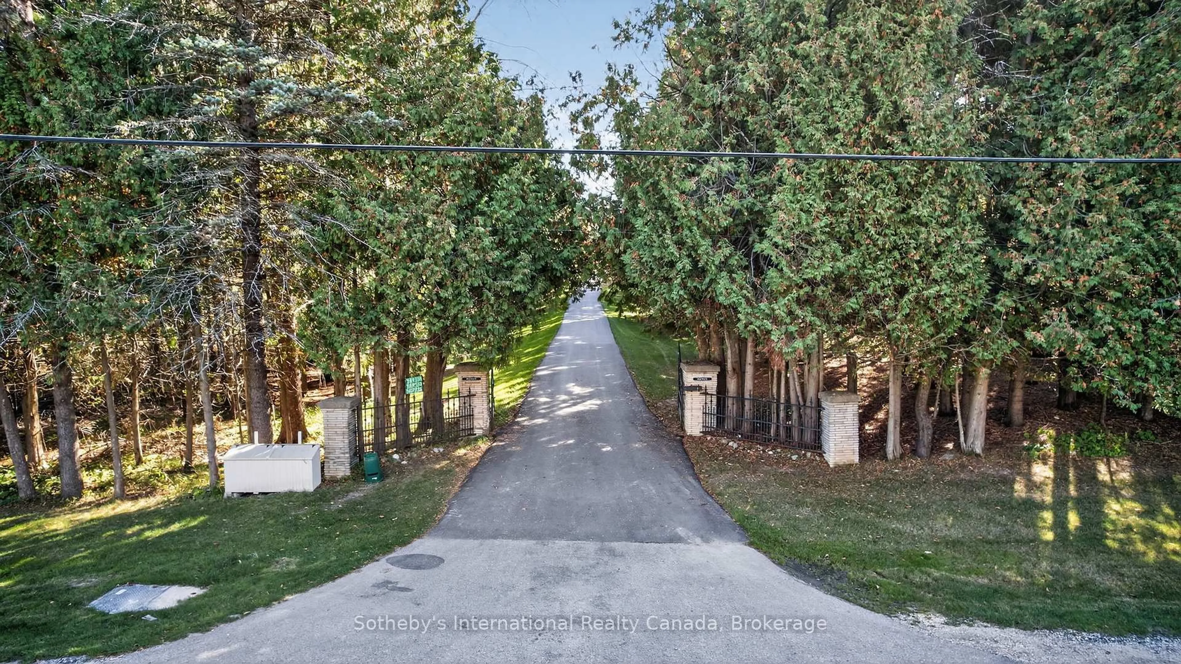 A pic from outside/outdoor area/front of a property/back of a property/a pic from drone, street for 589374 19 Grey Rd, Blue Mountains Ontario L9Y 0R6