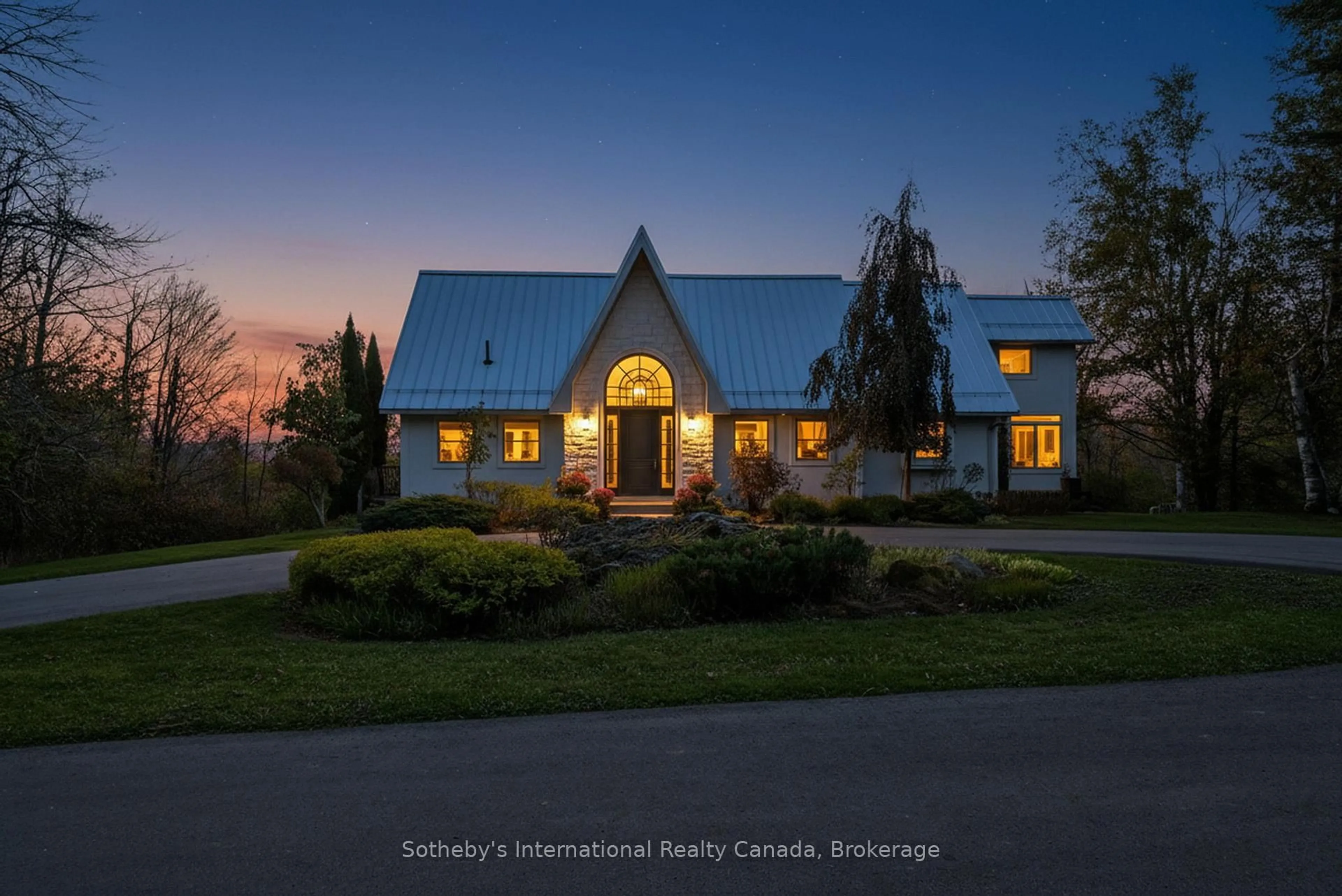 Unknown for 589374 19 Grey Rd, Blue Mountains Ontario L9Y 0R6