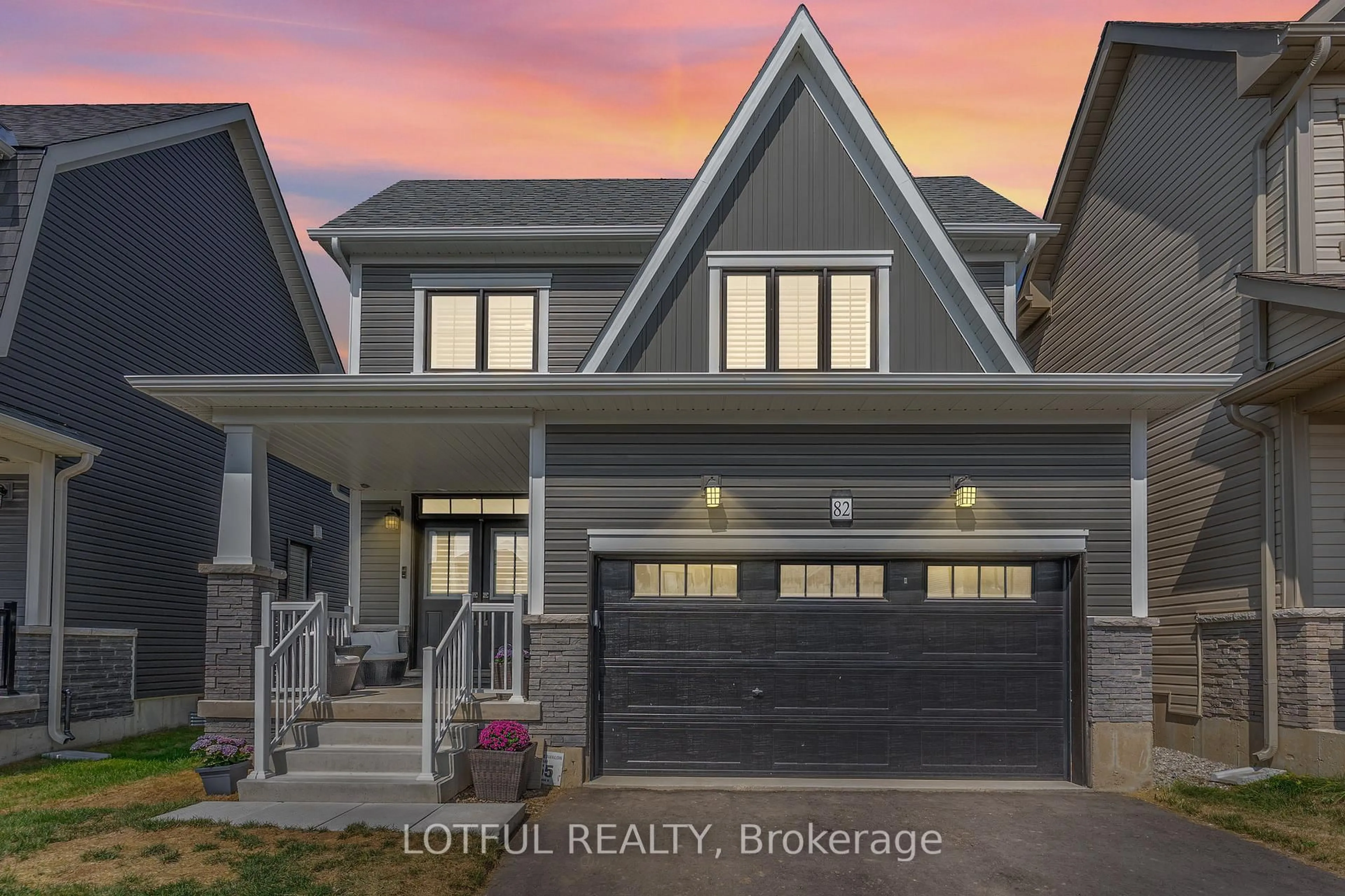 Home with brick exterior material, street for 82 Lilac Circ, Haldimand Ontario N3W 0H6