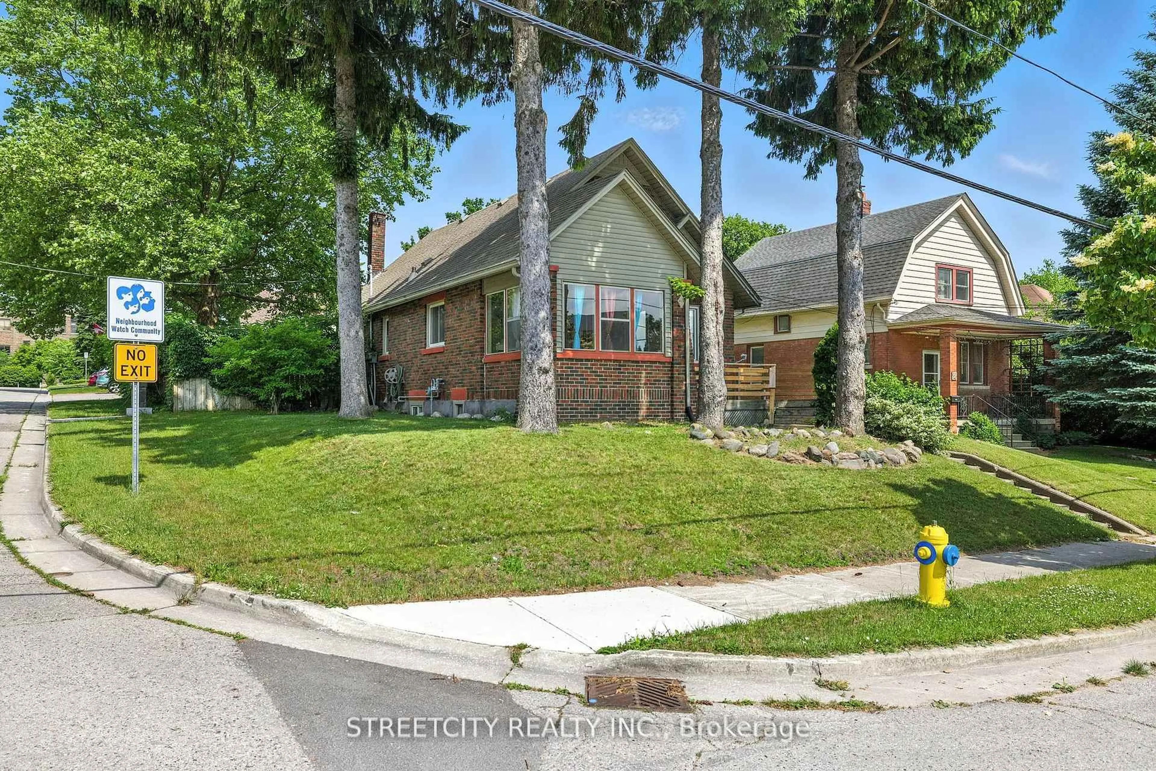 Home with brick exterior material, street for 418 Ashland Ave, London East Ontario N5W 4G3
