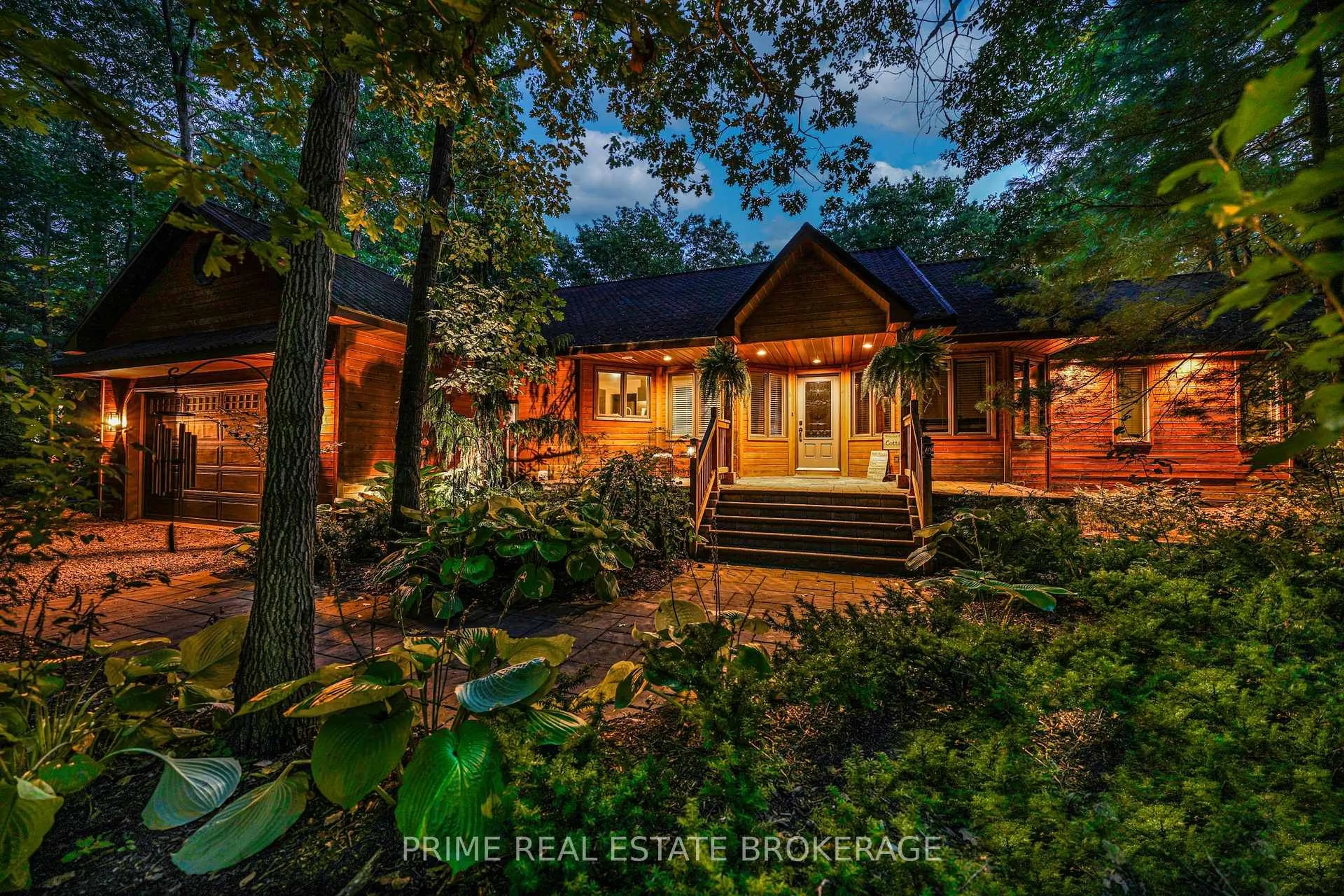 Unknown for 10219 Pinetree Dr, Lambton Shores Ontario N0M 1T0