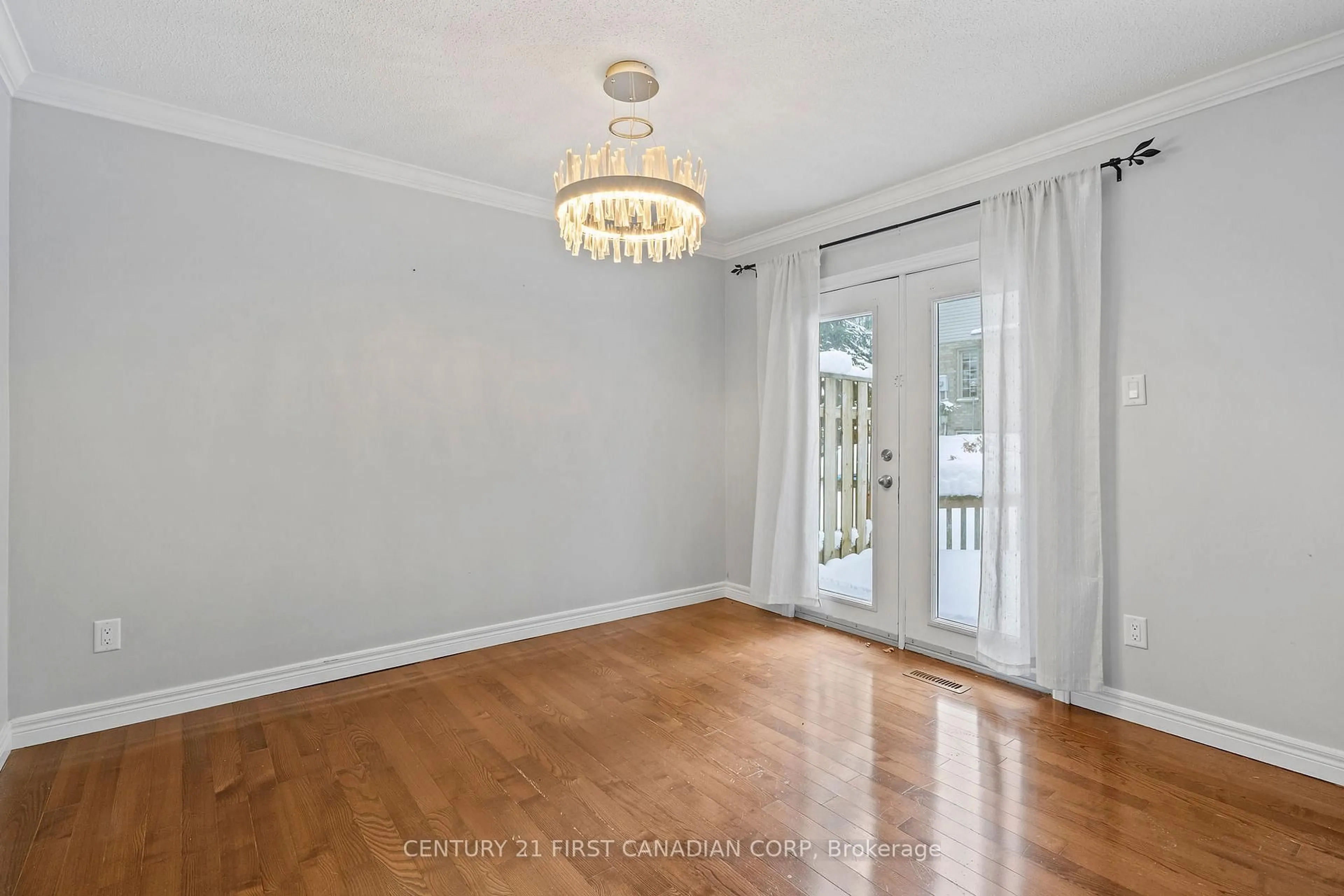 A pic of a room for 340 Ambleside Dr #17, London North Ontario N6G 4Y5