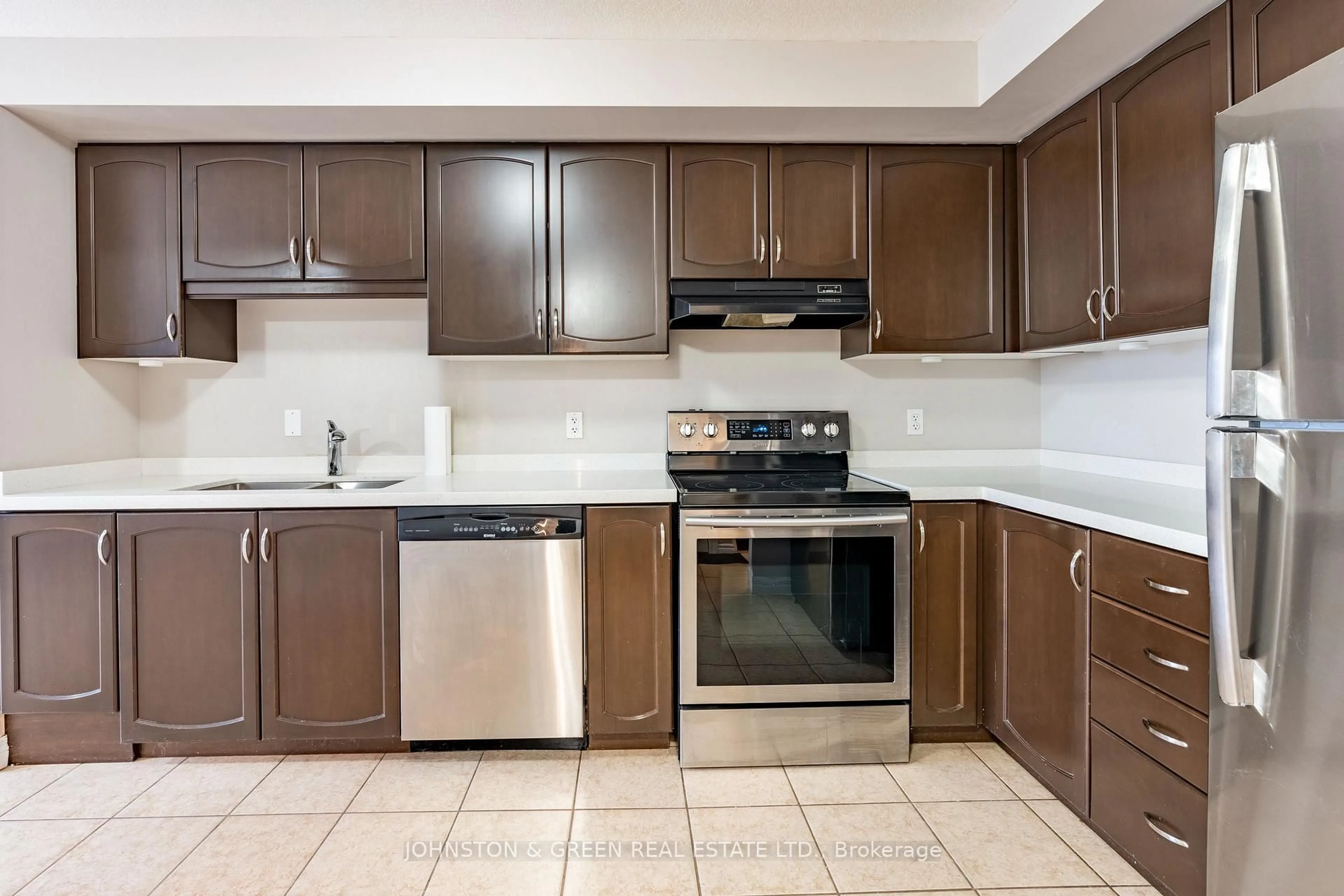 Standard kitchen, unknown for 904 Paisley Rd #210, Guelph Ontario N1K 0C6