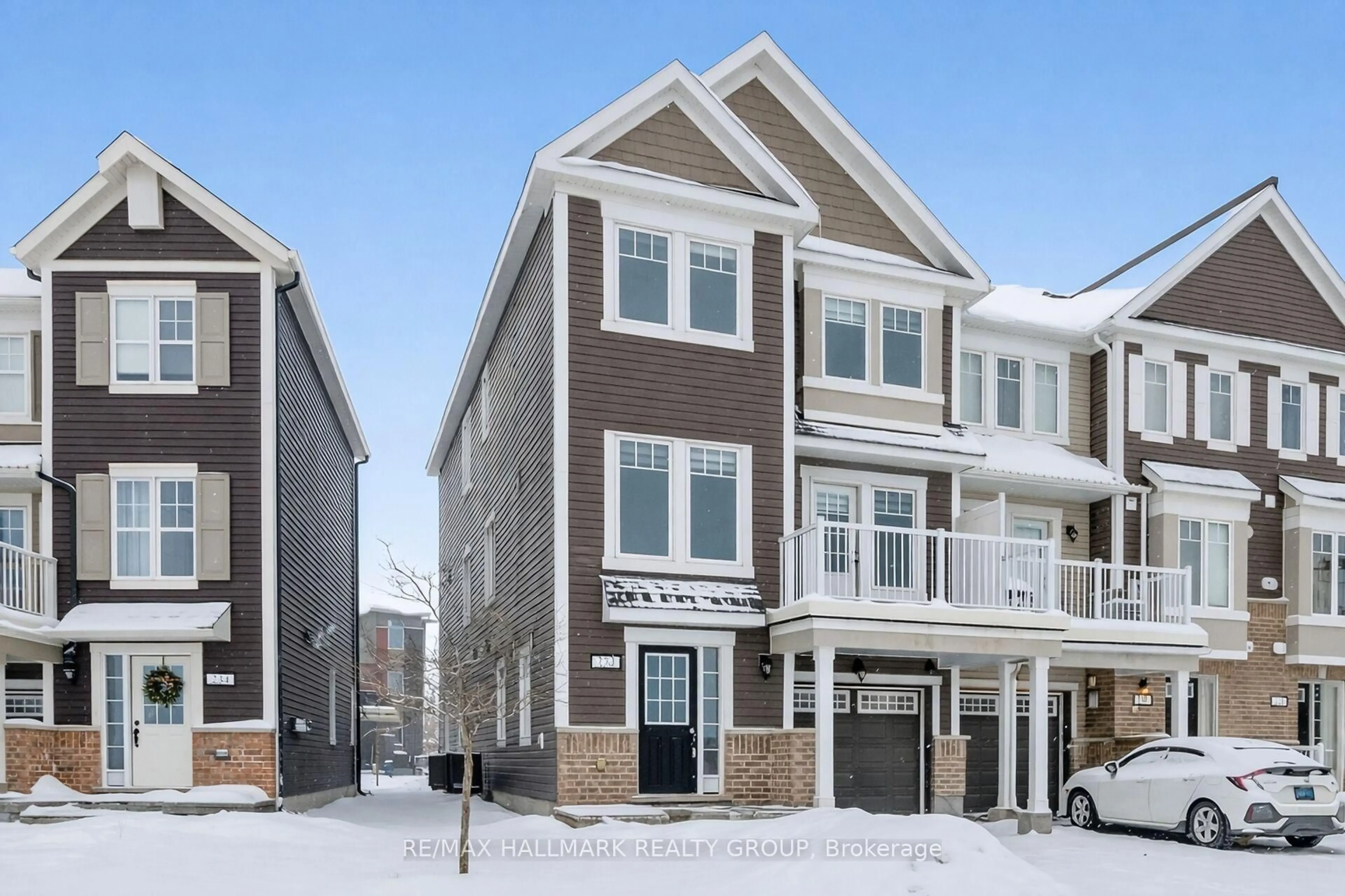 Unknown for 232 Clintonia St, Ottawa Ontario K2V 0K6