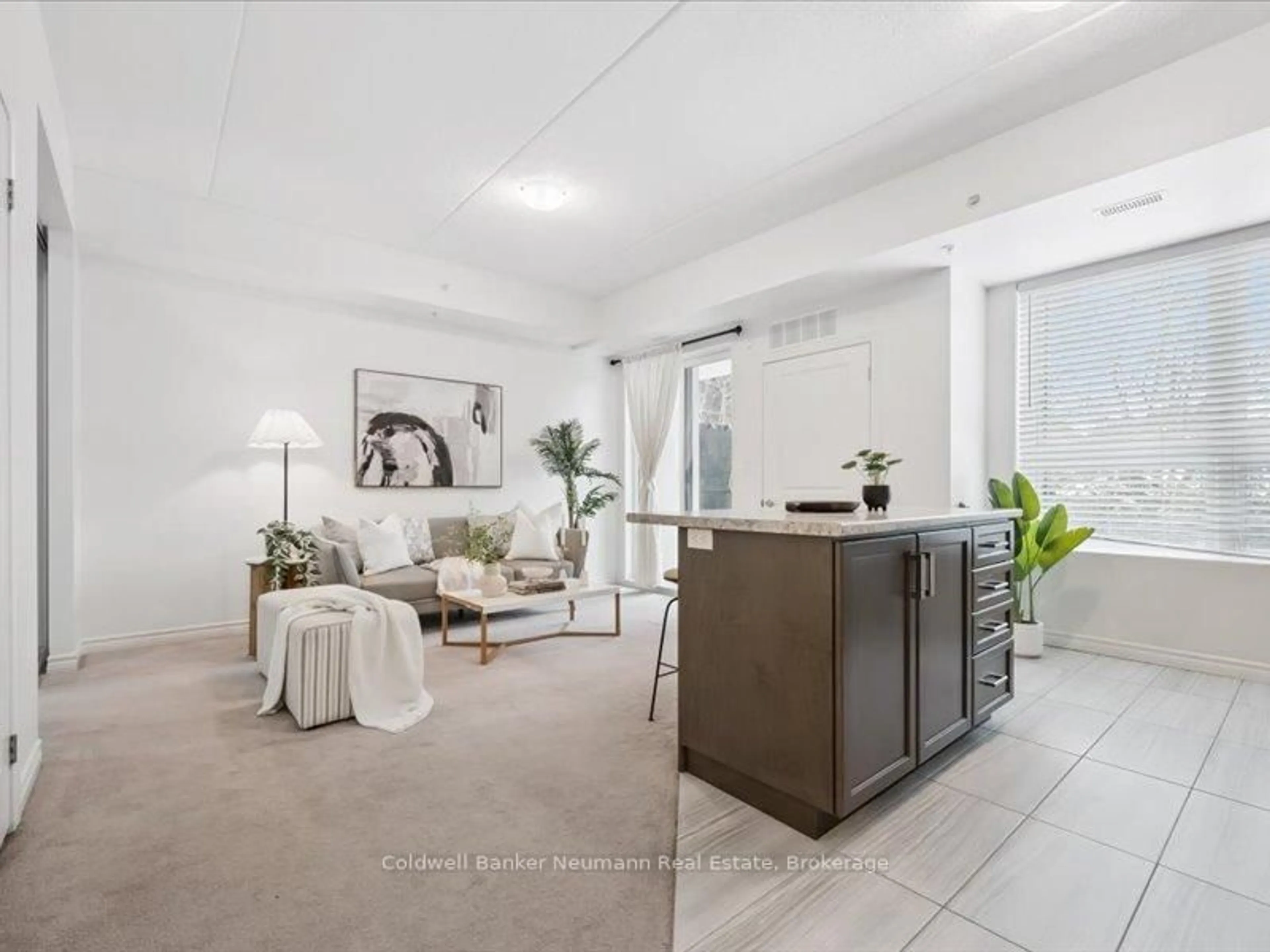 Living room with furniture, unknown for 1280 Gordon St #109, Guelph Ontario N1L 0N6