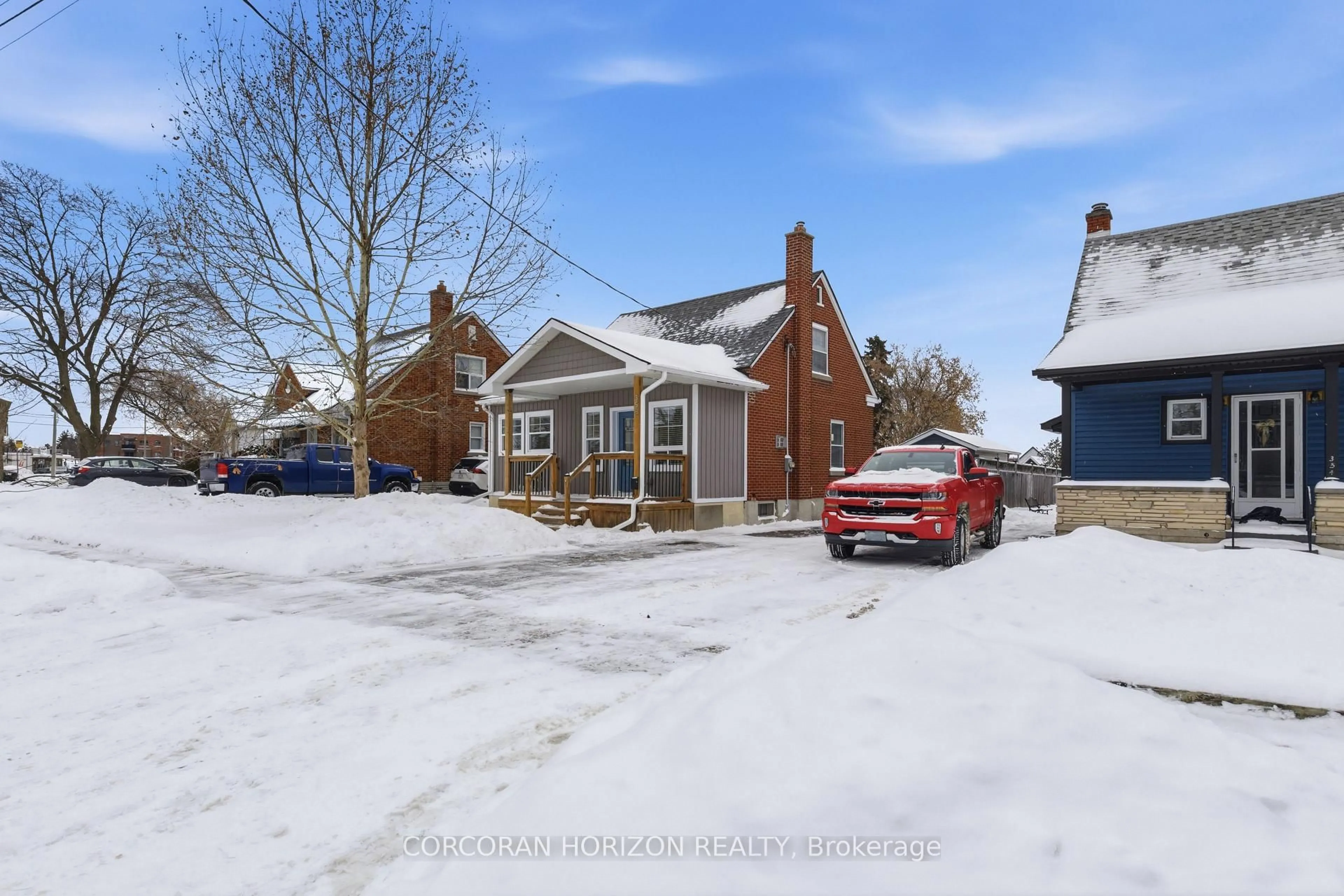 A pic from outside/outdoor area/front of a property/back of a property/a pic from drone, street for 358 Clifton Rd, Kitchener Ontario N2H 4W3