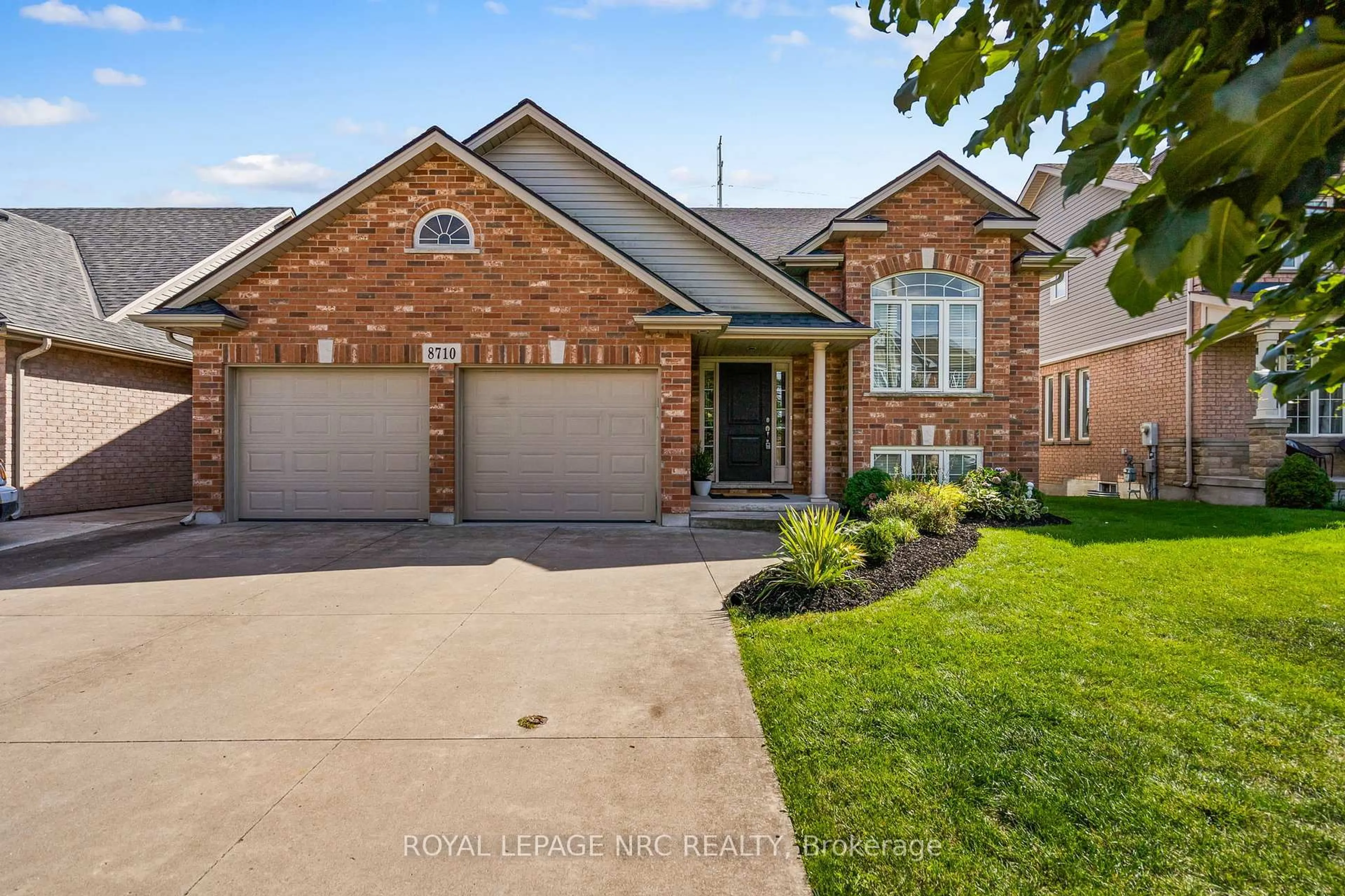 Home with brick exterior material, street for 8710 Milomir St, Niagara Falls Ontario L2H 0A7