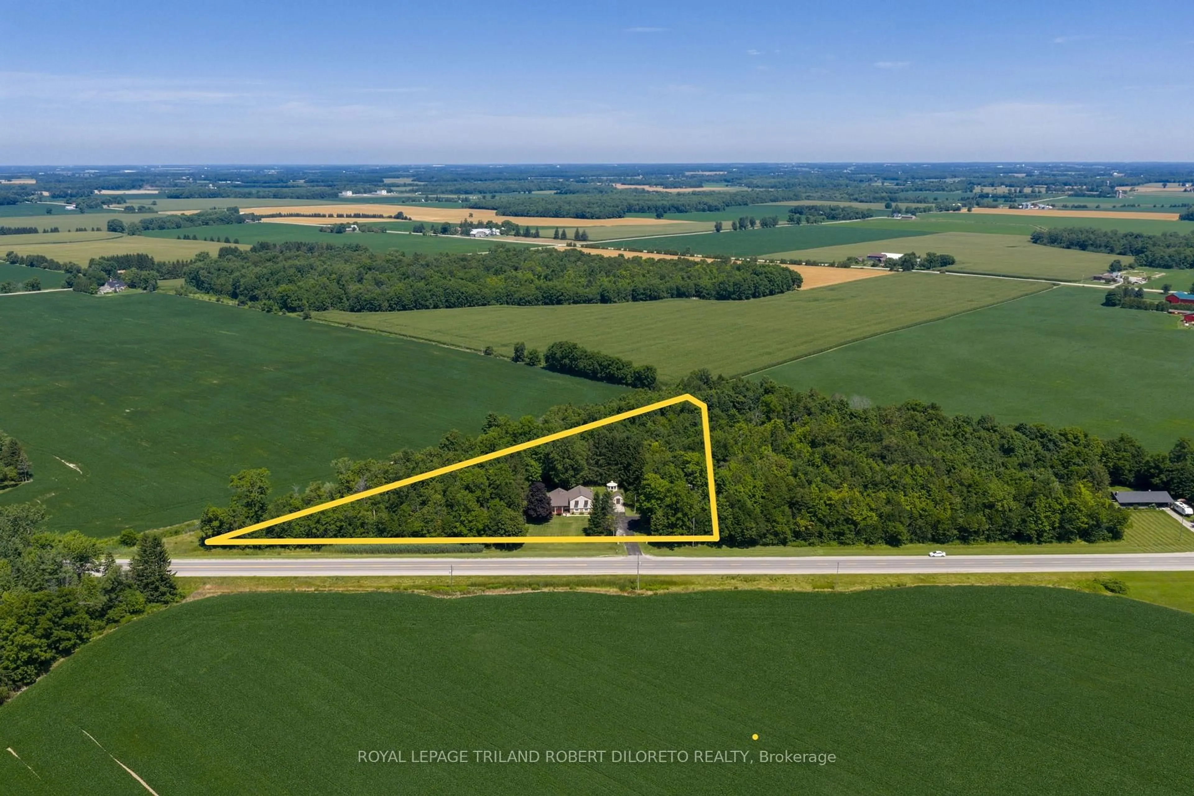 A pic from outside/outdoor area/front of a property/back of a property/a pic from drone, water/lake/river/ocean view for 6186 EGREMONT Dr, Middlesex Centre Ontario N0L 1R0