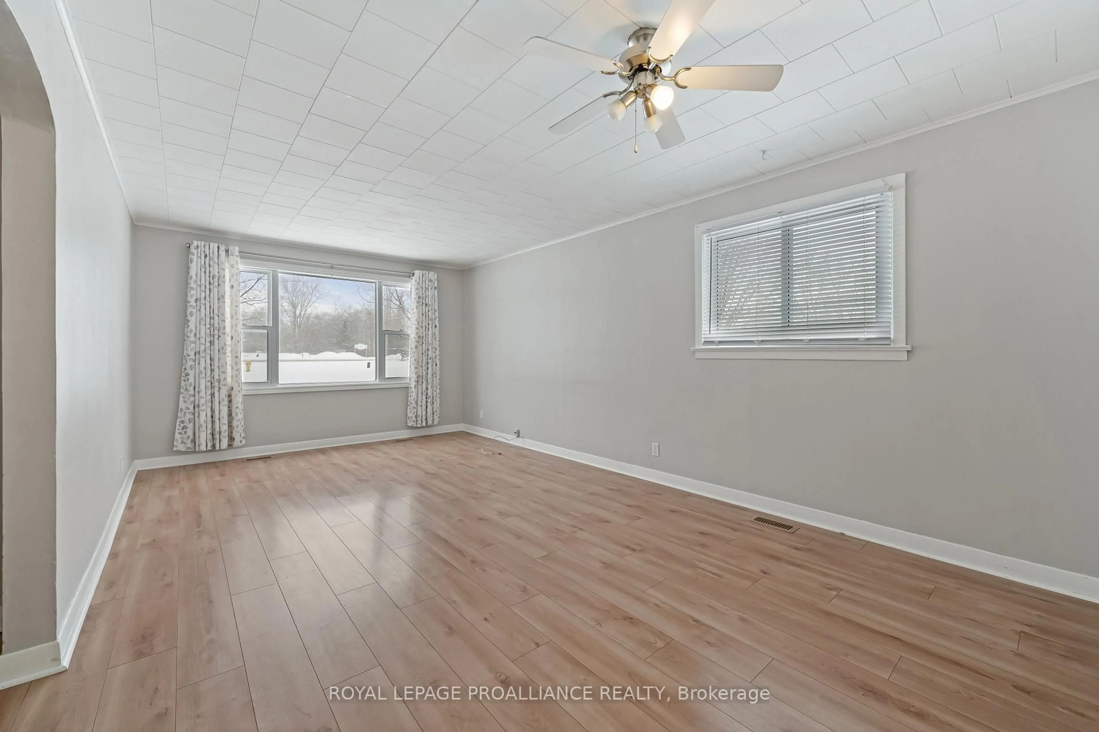 A pic of a room for 22453 Loyalist Pkwy #3, Trenton Ontario K8V 5P7