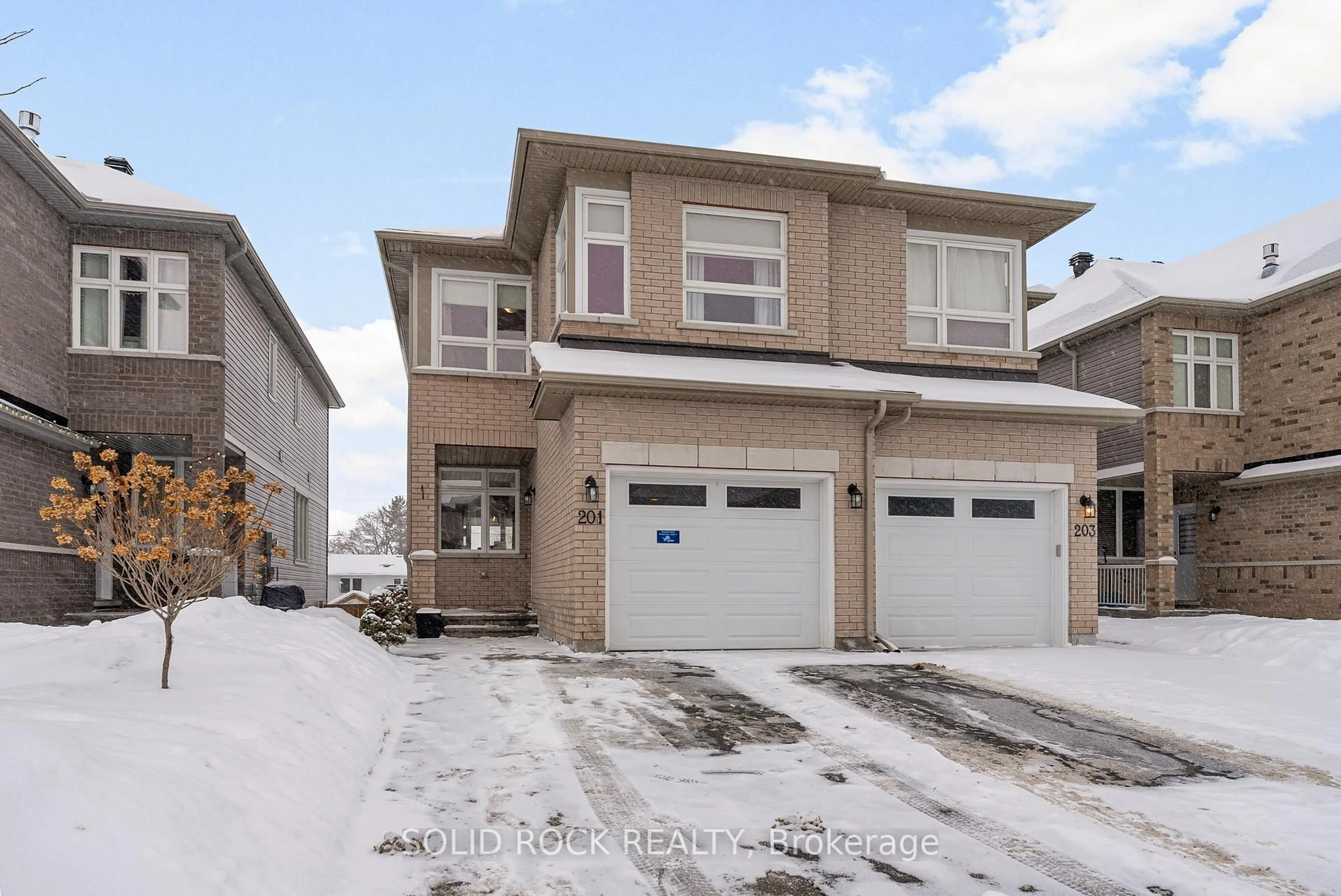 Unknown for 201 Bert Hall St, Arnprior Ontario K7S 0H1