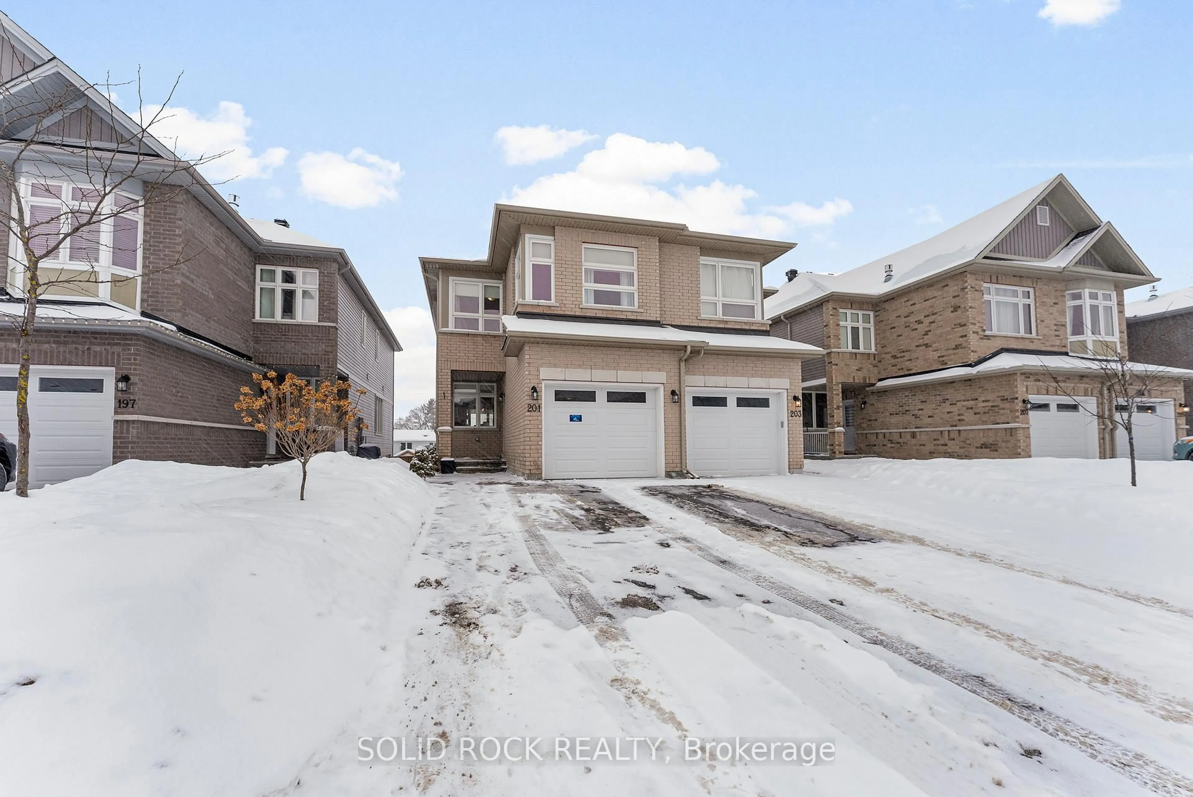 Unknown for 201 Bert Hall St, Arnprior Ontario K7S 0H1