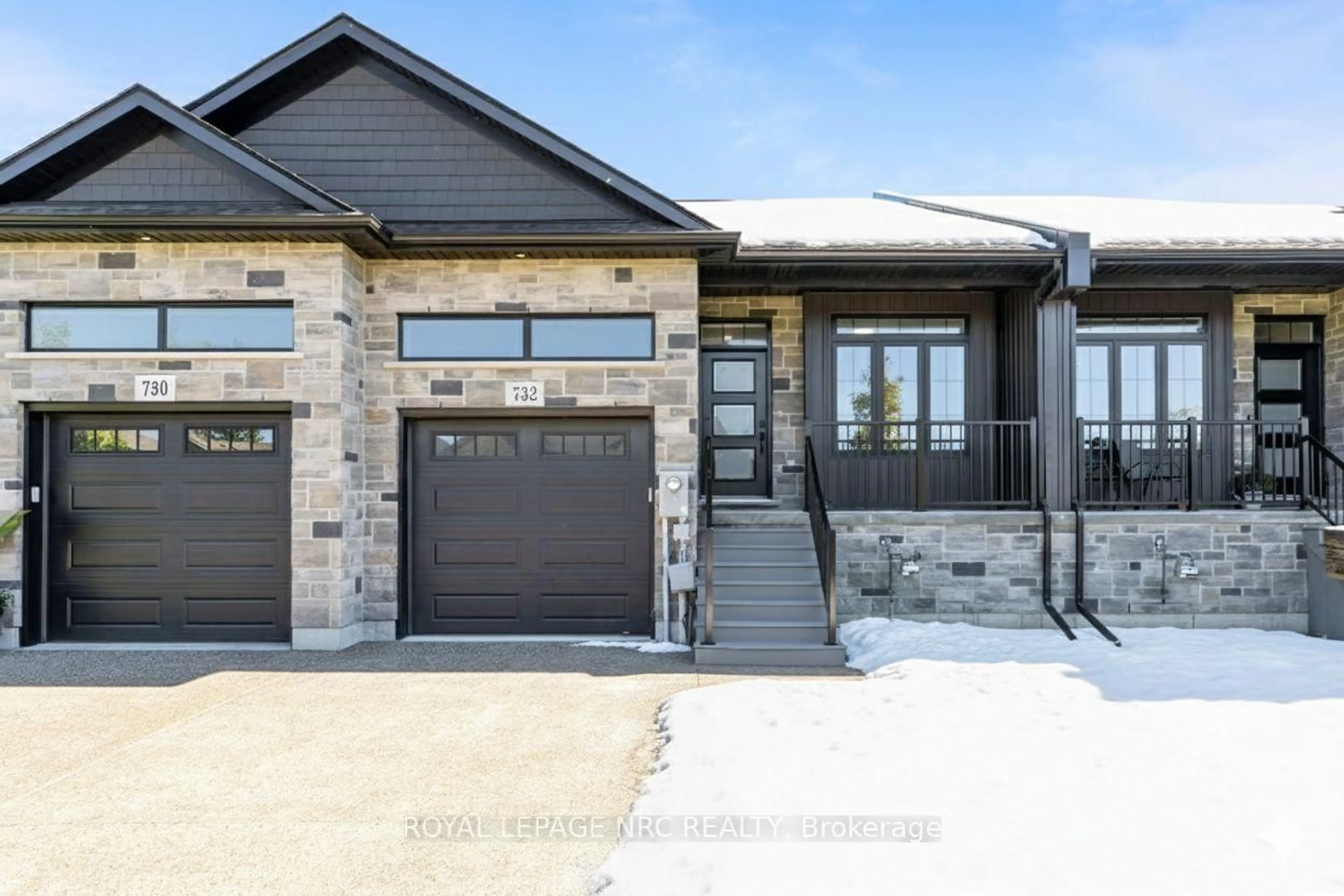 Home with brick exterior material, street for 732 Clarence St, Port Colborne Ontario L3K 0A8