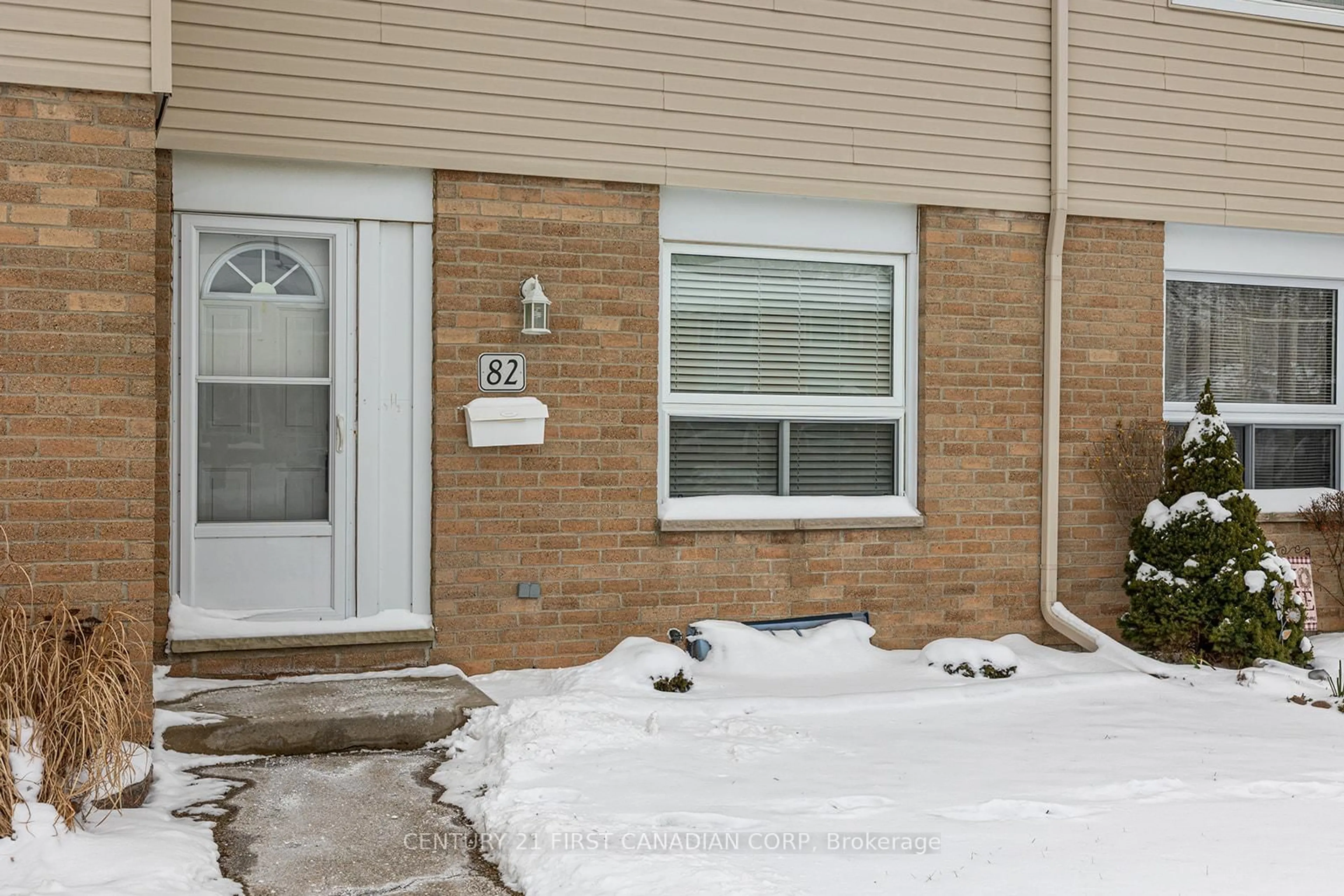 Unknown for 40 Tiffany Dr #82, London East Ontario N5V 3N3