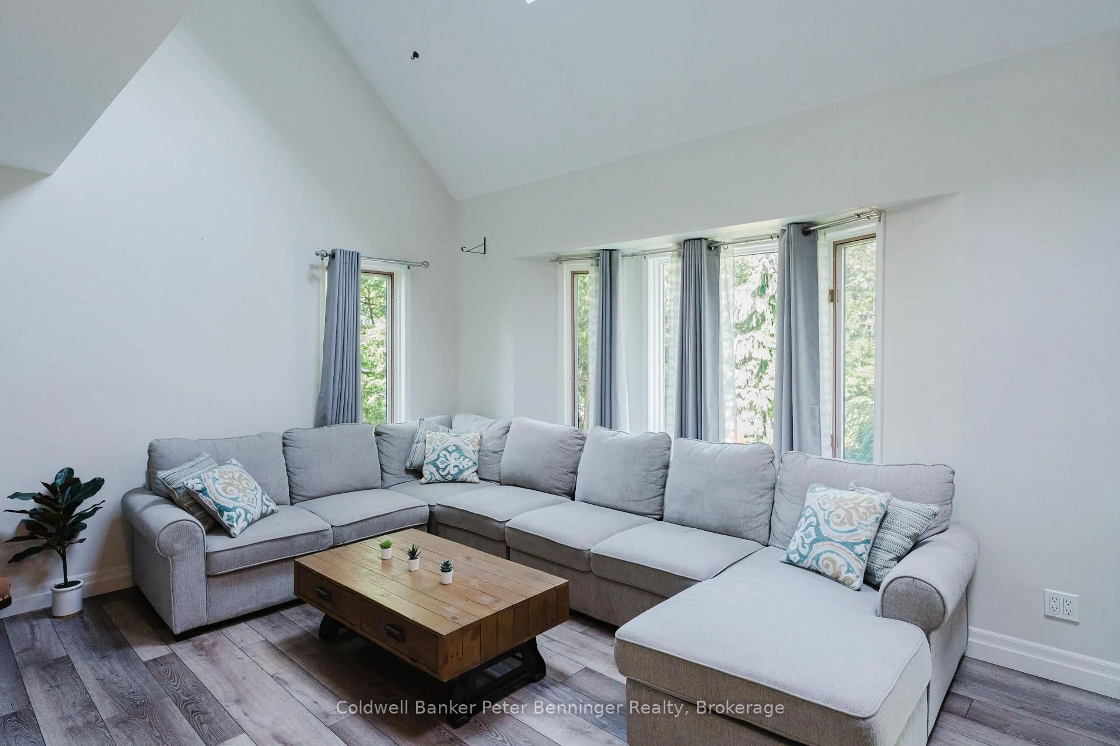 Living room with furniture, unknown for 64 Boiler Beach Rd, Huron-Kinloss Ontario N2Z 0B3