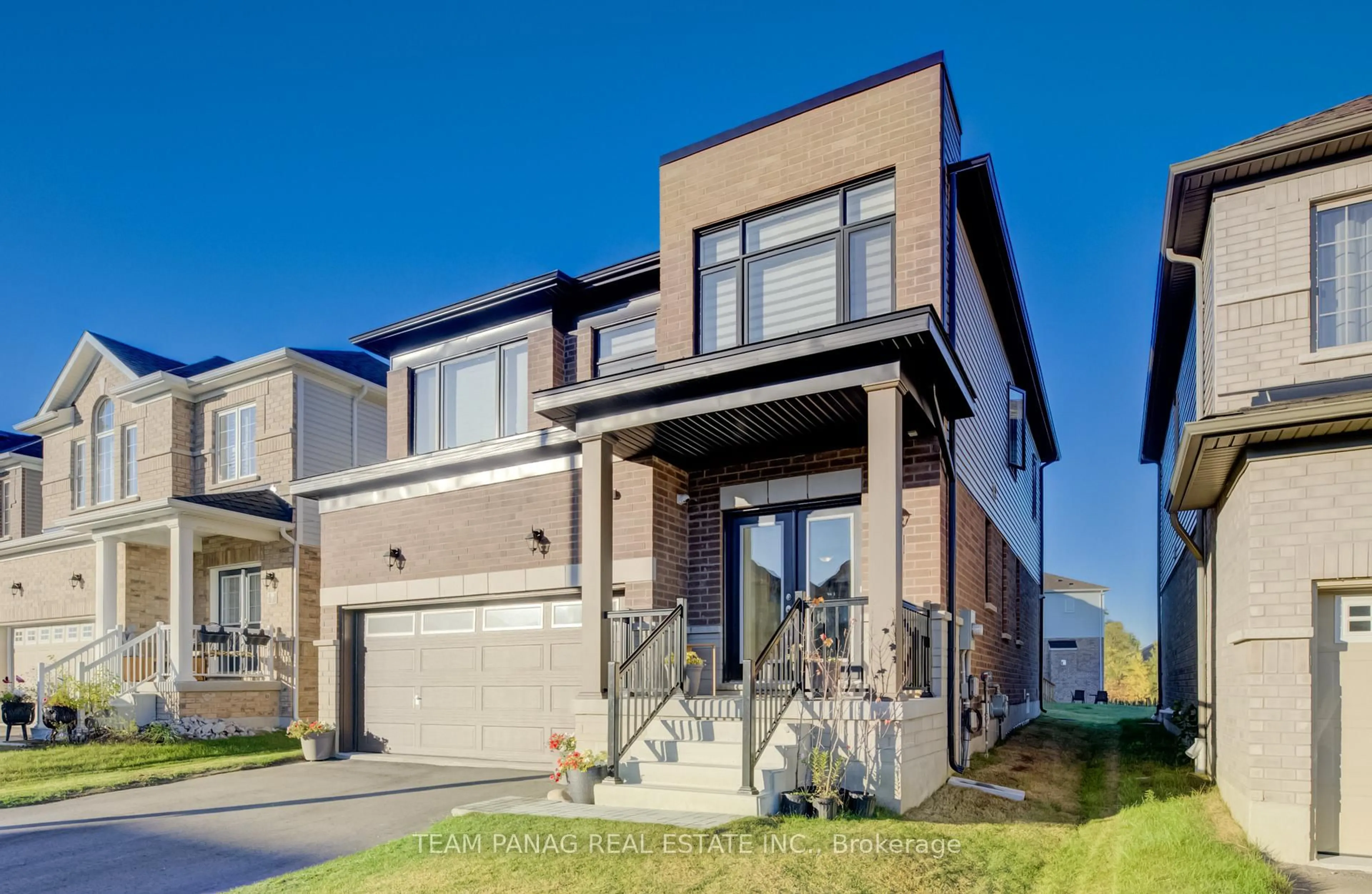 Home with brick exterior material, street for 5 Heming St, Brant Ontario N3L 0M5