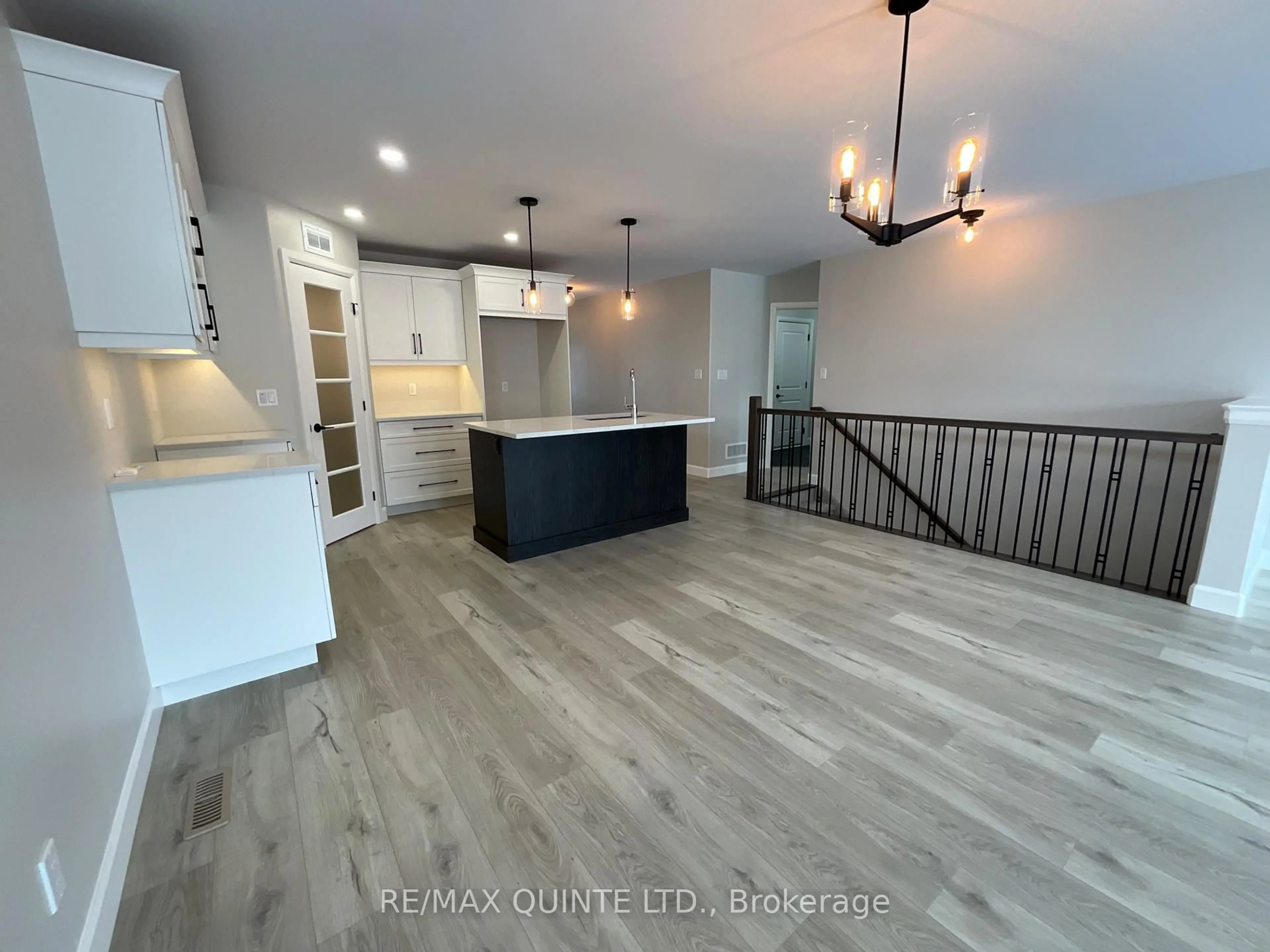 Open concept kitchen, unknown for 120 HASTINGS PARK Dr, Belleville Ontario K8P 0J4