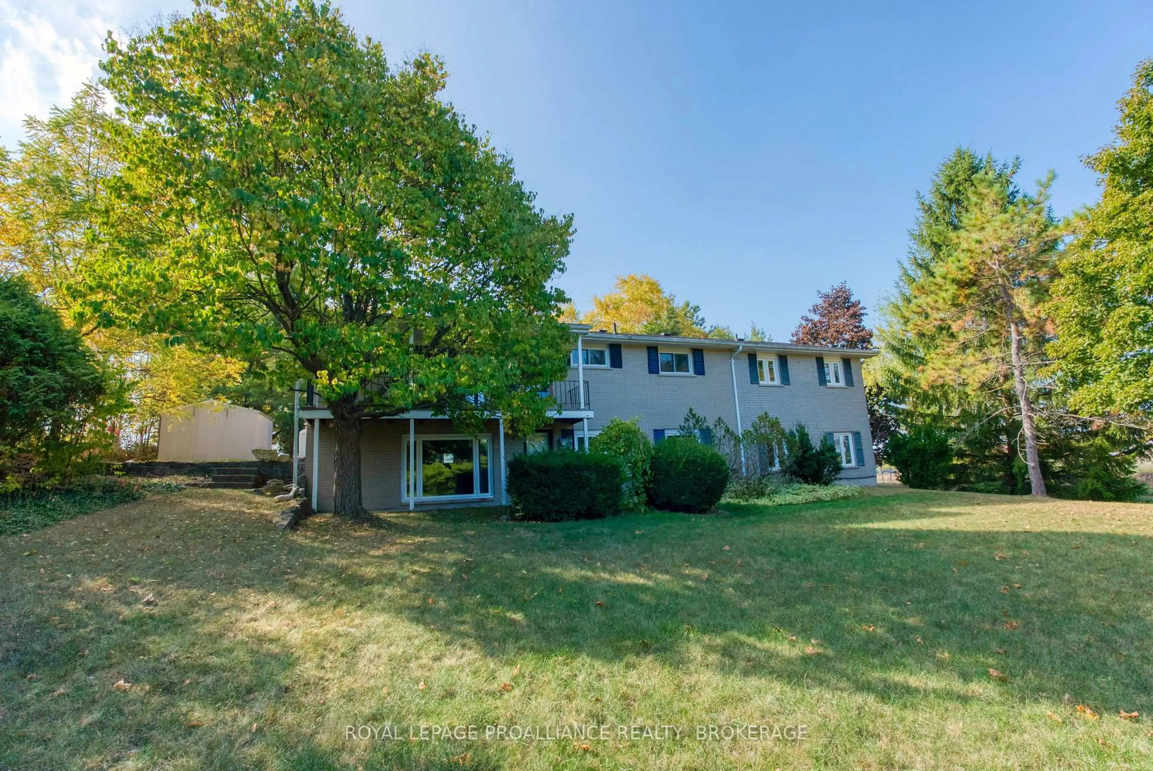 A pic from outside/outdoor area/front of a property/back of a property/a pic from drone, unknown for 2851B Rutledge Rd, Sydenham Ontario K0H 2T0