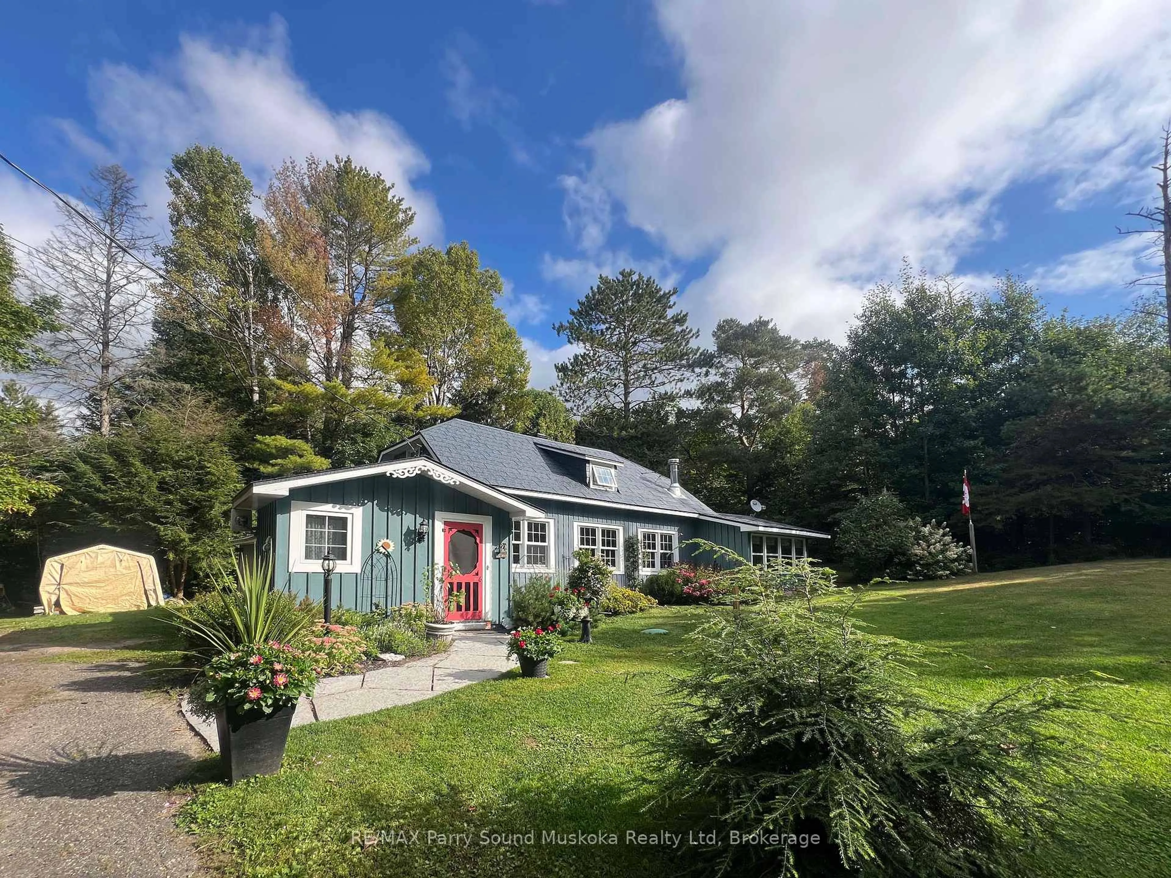 A pic from outside/outdoor area/front of a property/back of a property/a pic from drone, unknown for 159 Boundary Spur Rd, Whitestone Ontario P0A 1G0