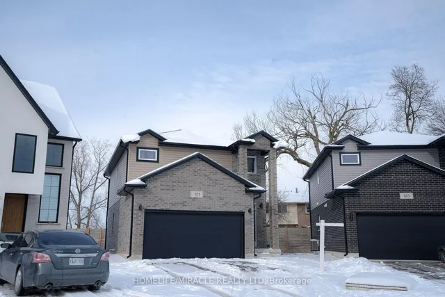 121 Marconi Crt, London East