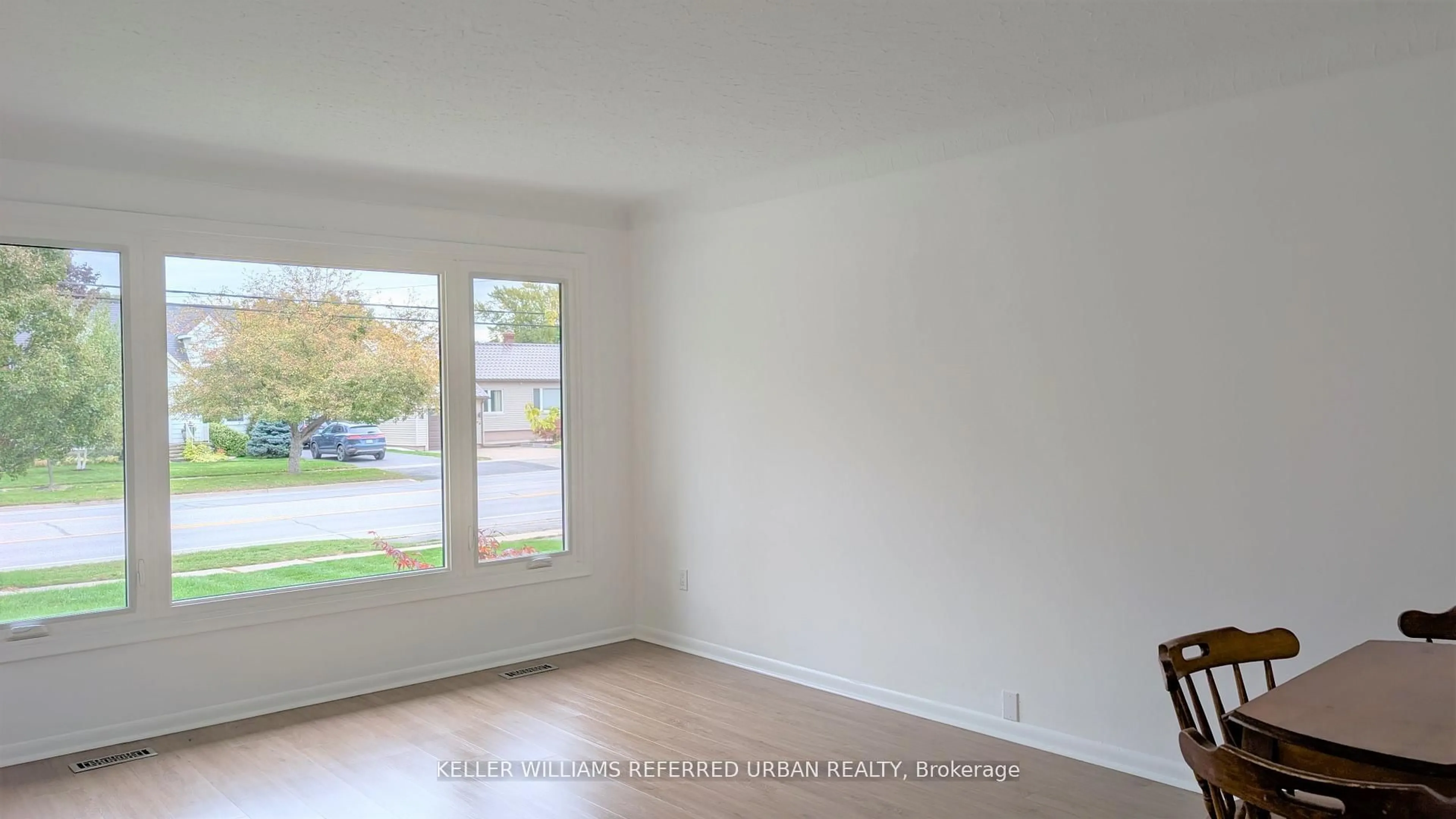 A pic of a room for 461 Geneva St, St. Catharines Ontario L2N 2H2