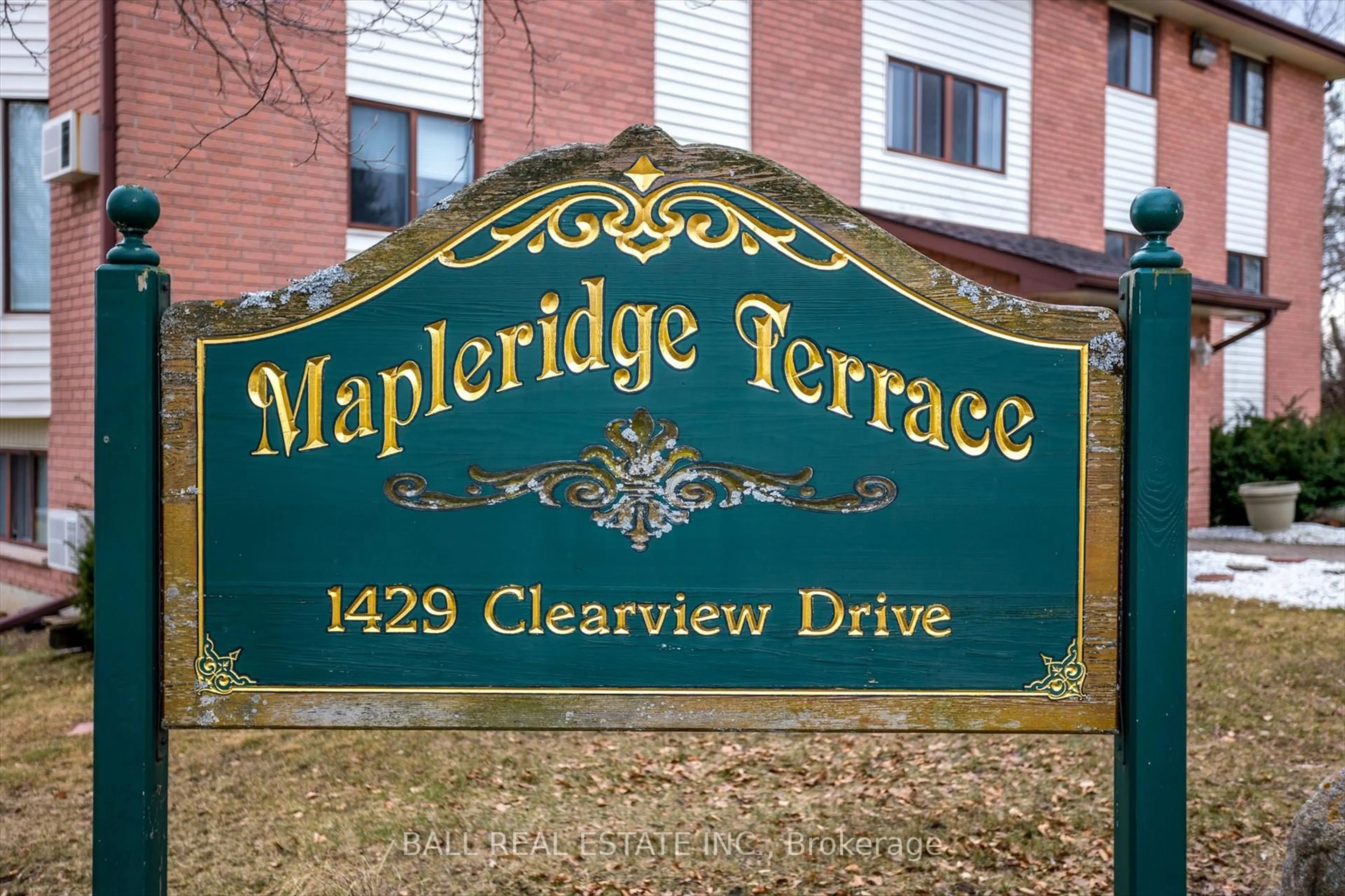 Unknown for 1429 Clearview Dr #304, Peterborough Ontario K9K 1X8