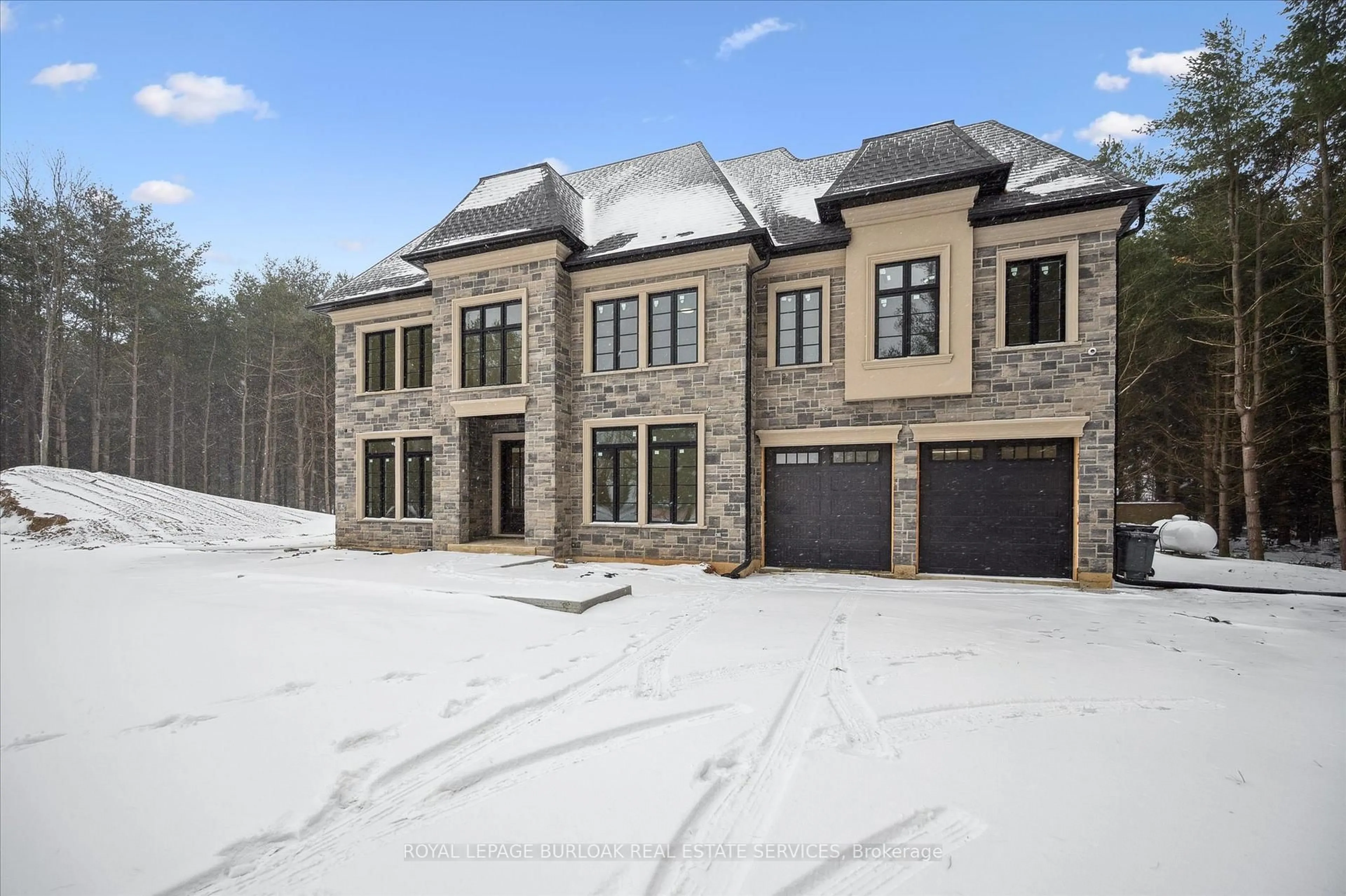 Home with brick exterior material, unknown for 5 West Harris Rd, Brant Ontario N3T 5L4