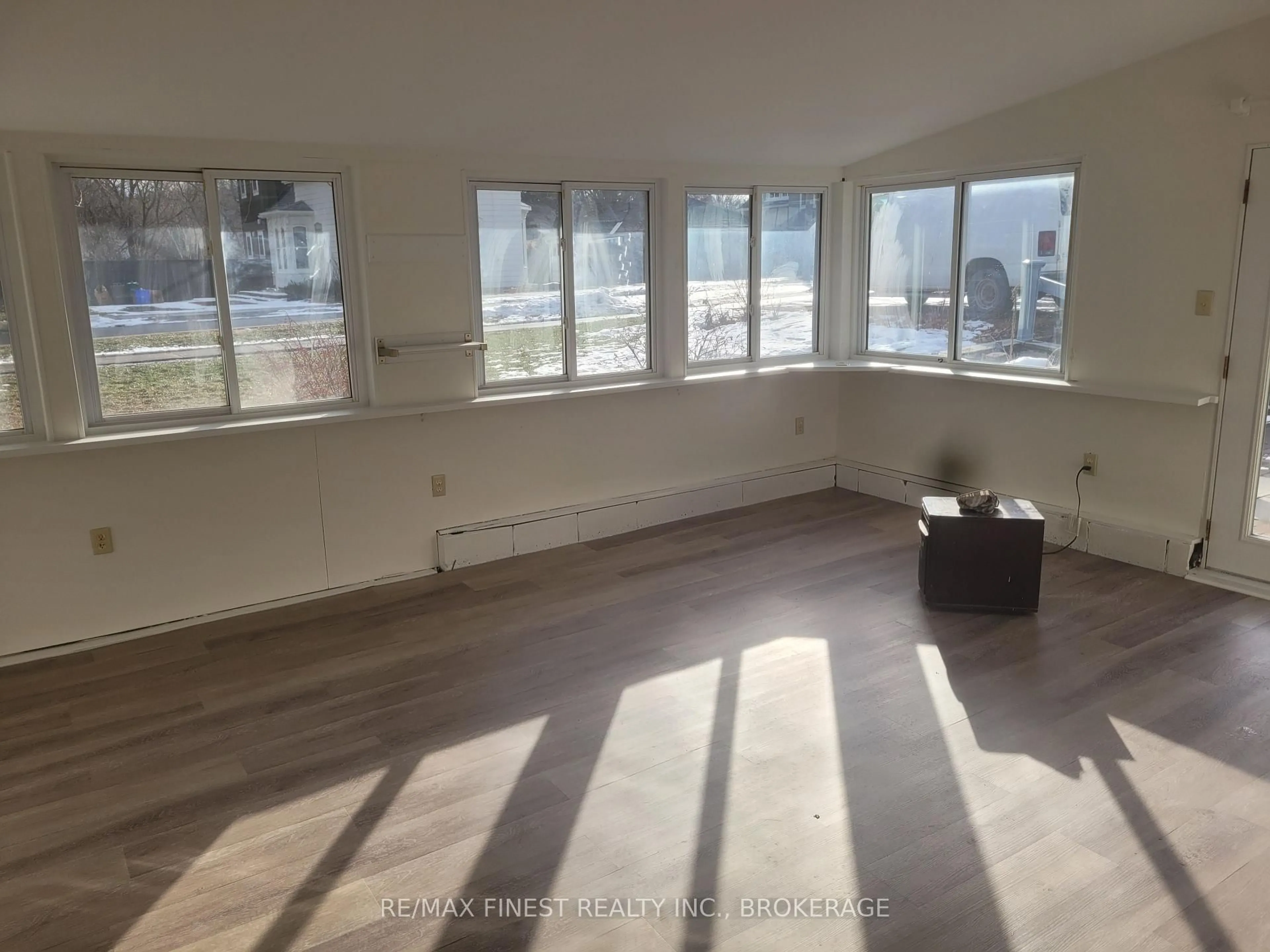 A pic of a room for 8 Catherine St, Prince Edward County Ontario K0K 2T0