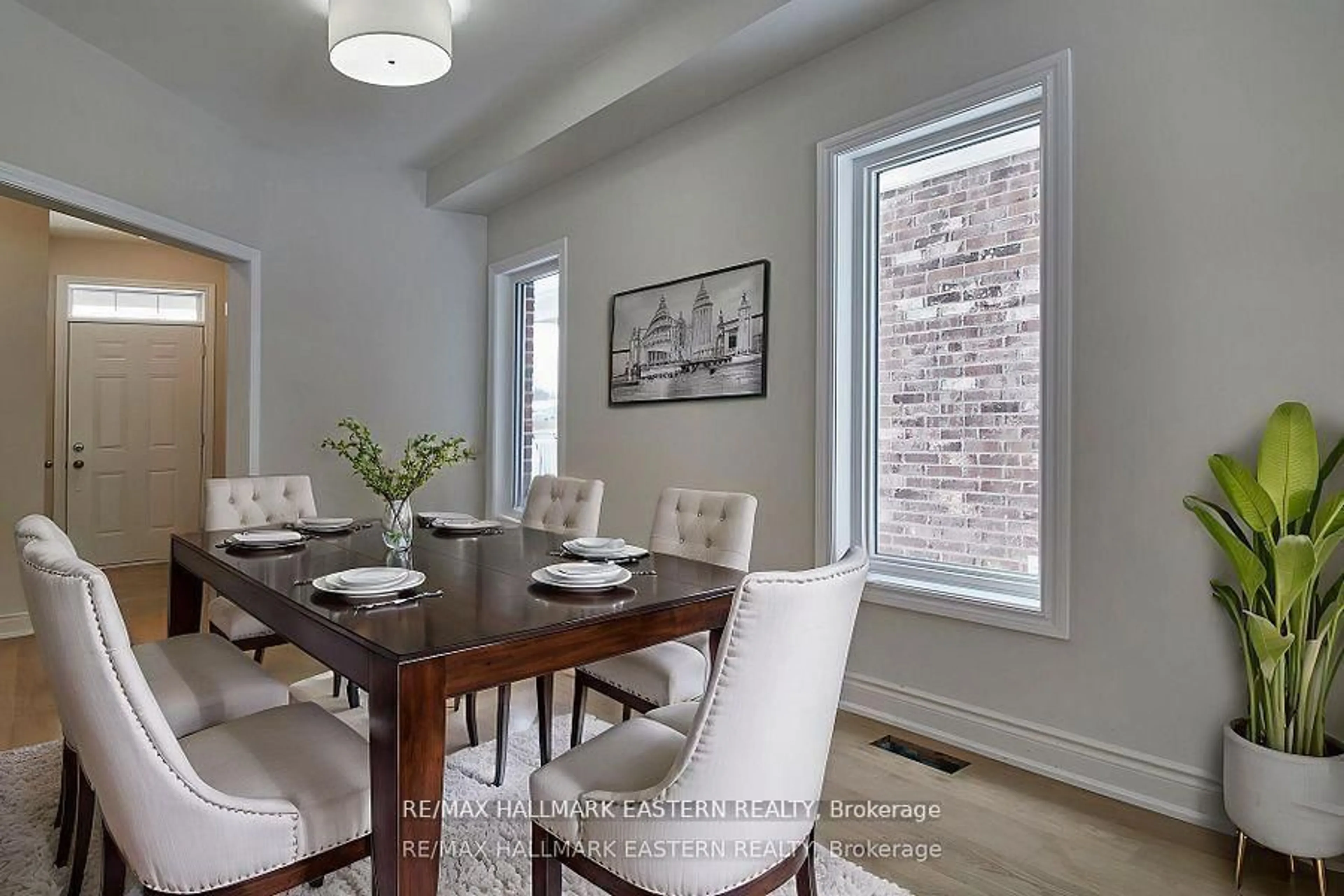 Dining room, ceramic/tile floor for 32 Coldbrook Dr, Cavan Monaghan Ontario L0A 1G0