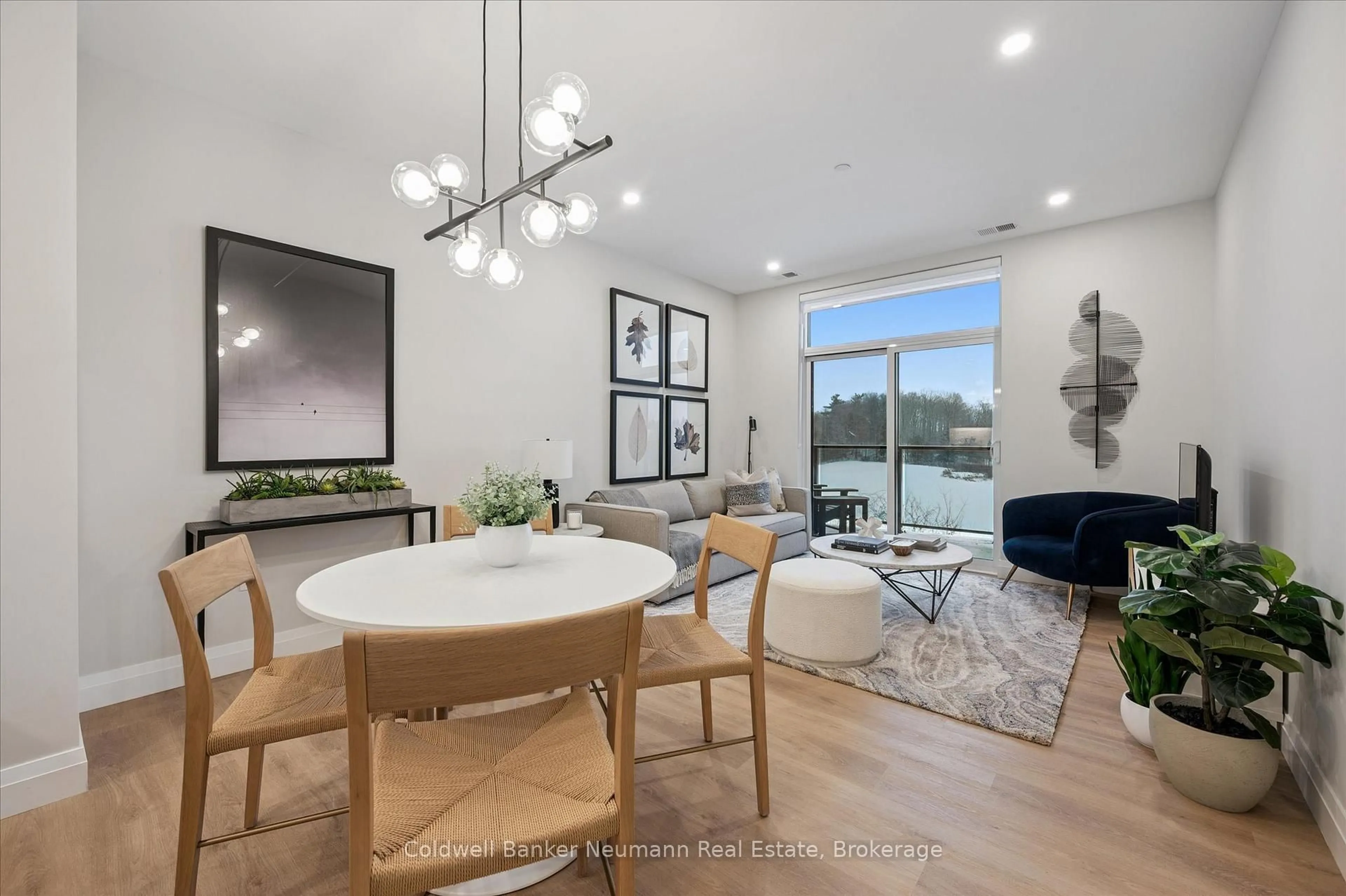 Unknown for 1882 Gordon St #318, Guelph Ontario N1L 0P6