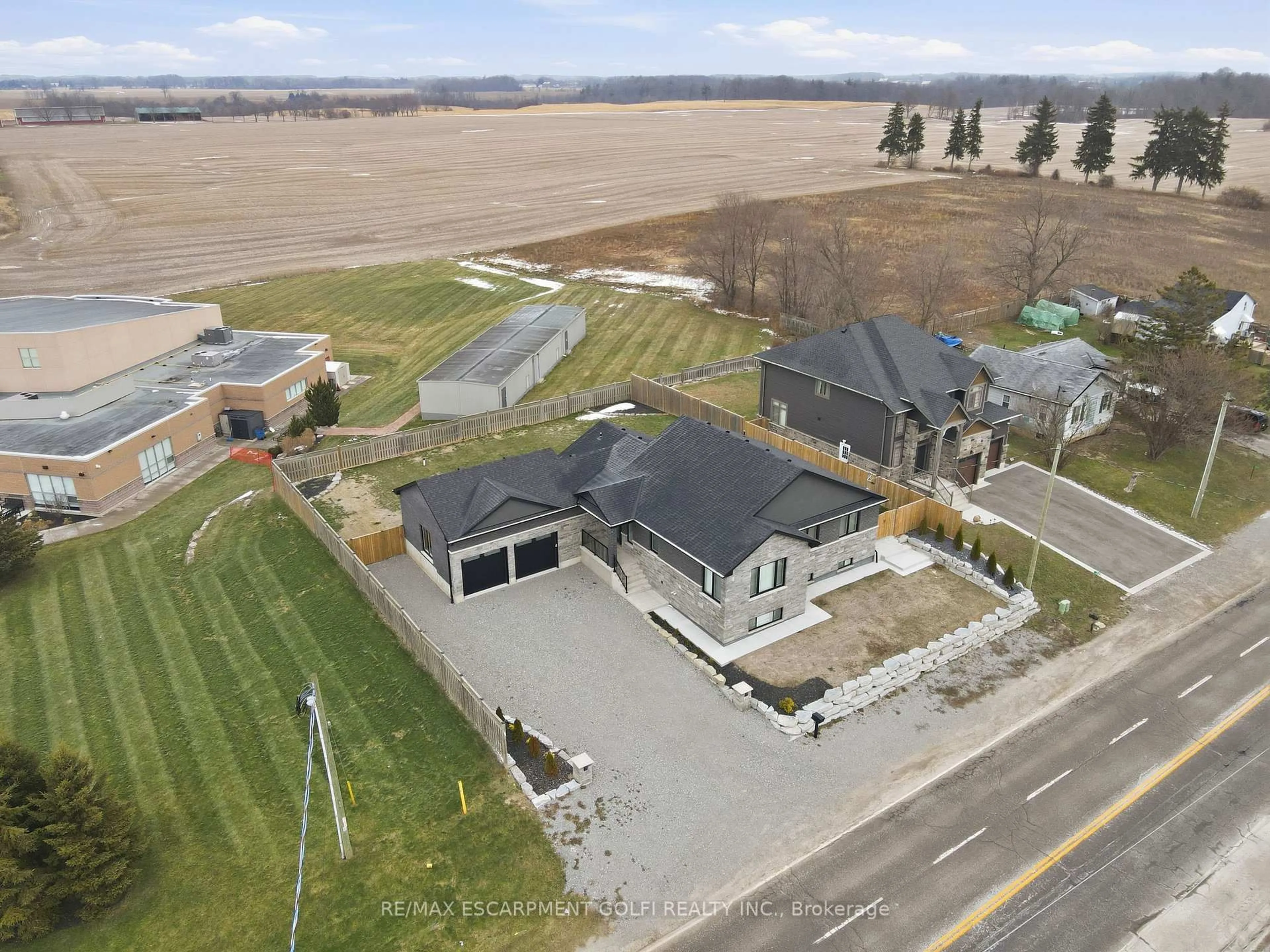 A pic from outside/outdoor area/front of a property/back of a property/a pic from drone, street for 21 Haldimand 66 Rd, Haldimand Ontario N3W 1N7