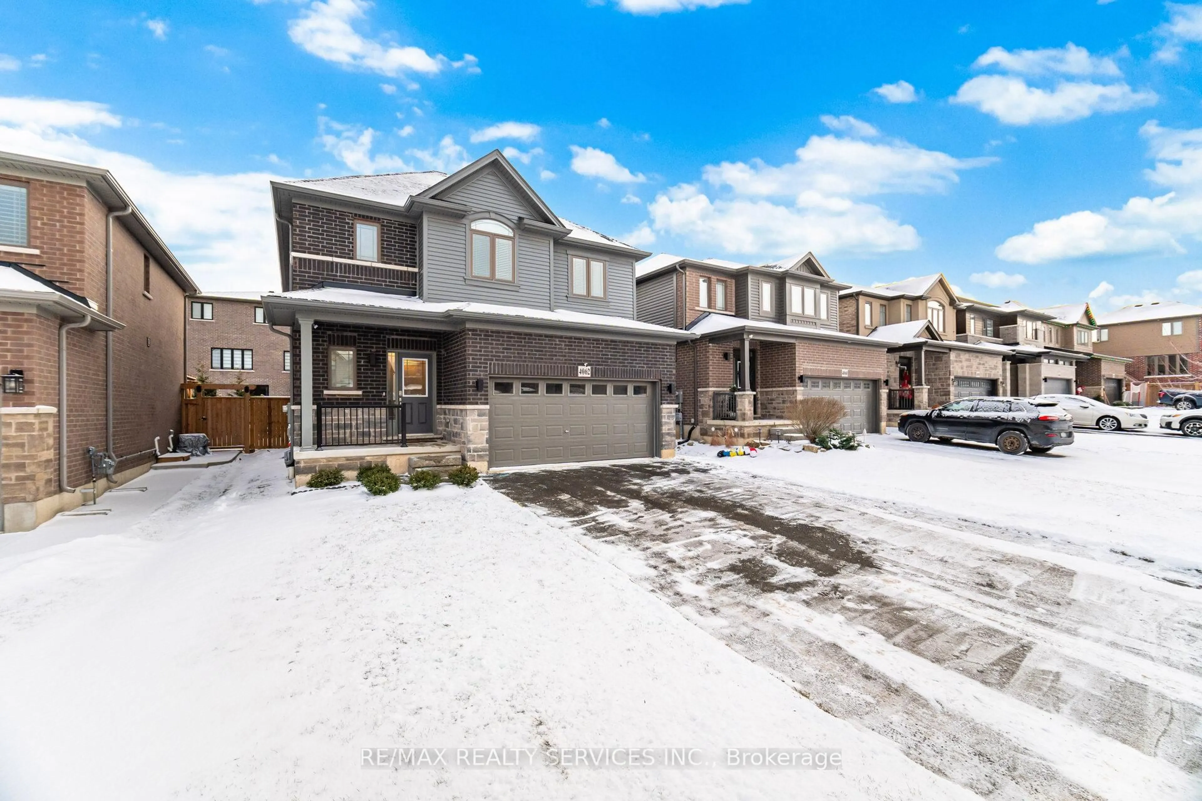 Unknown for 4062 Thomas St, Lincoln Ontario L3J 0S5