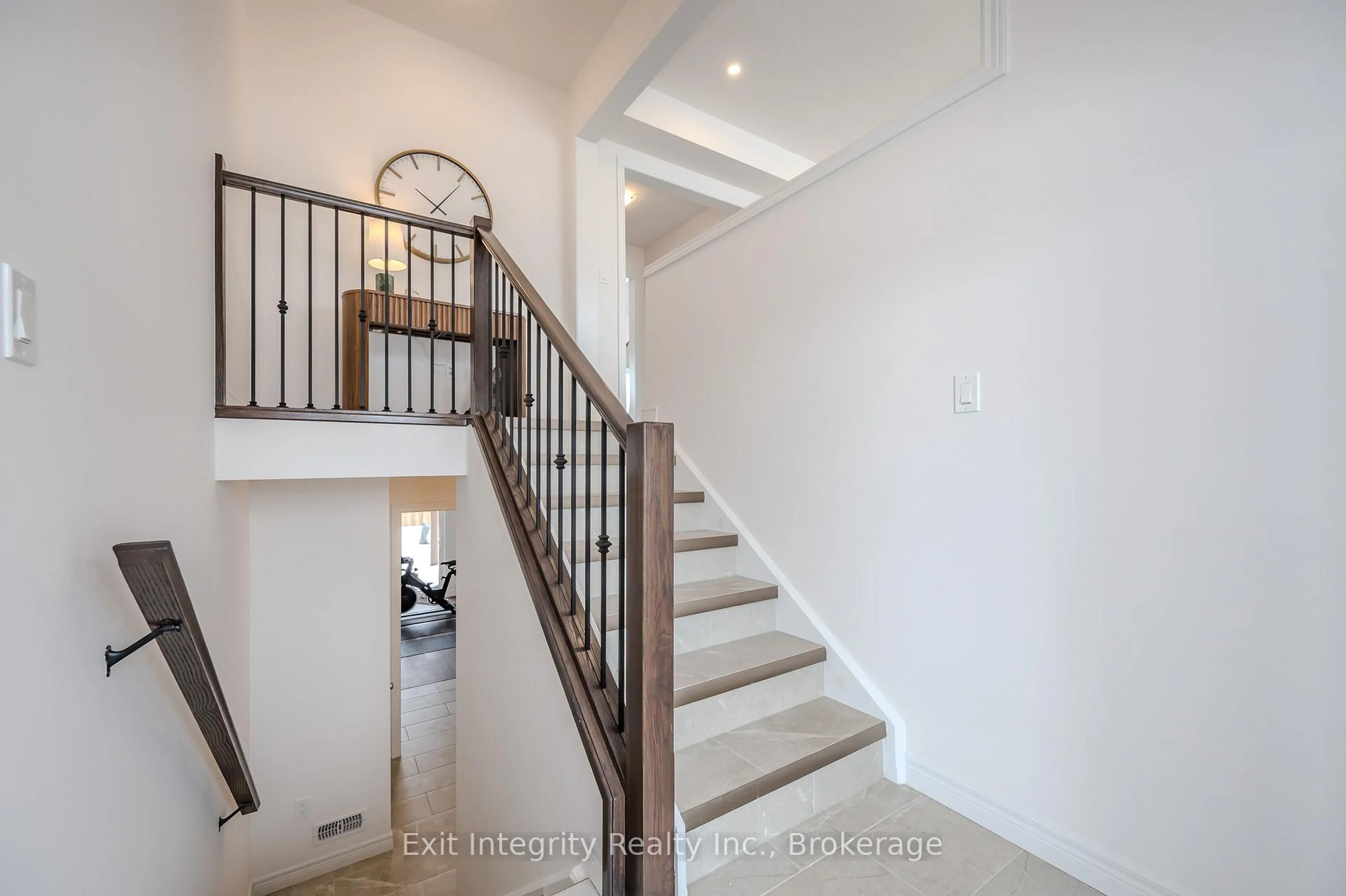 Stairs for 21 Sora Lane, Guelph Ontario N1E 0T4