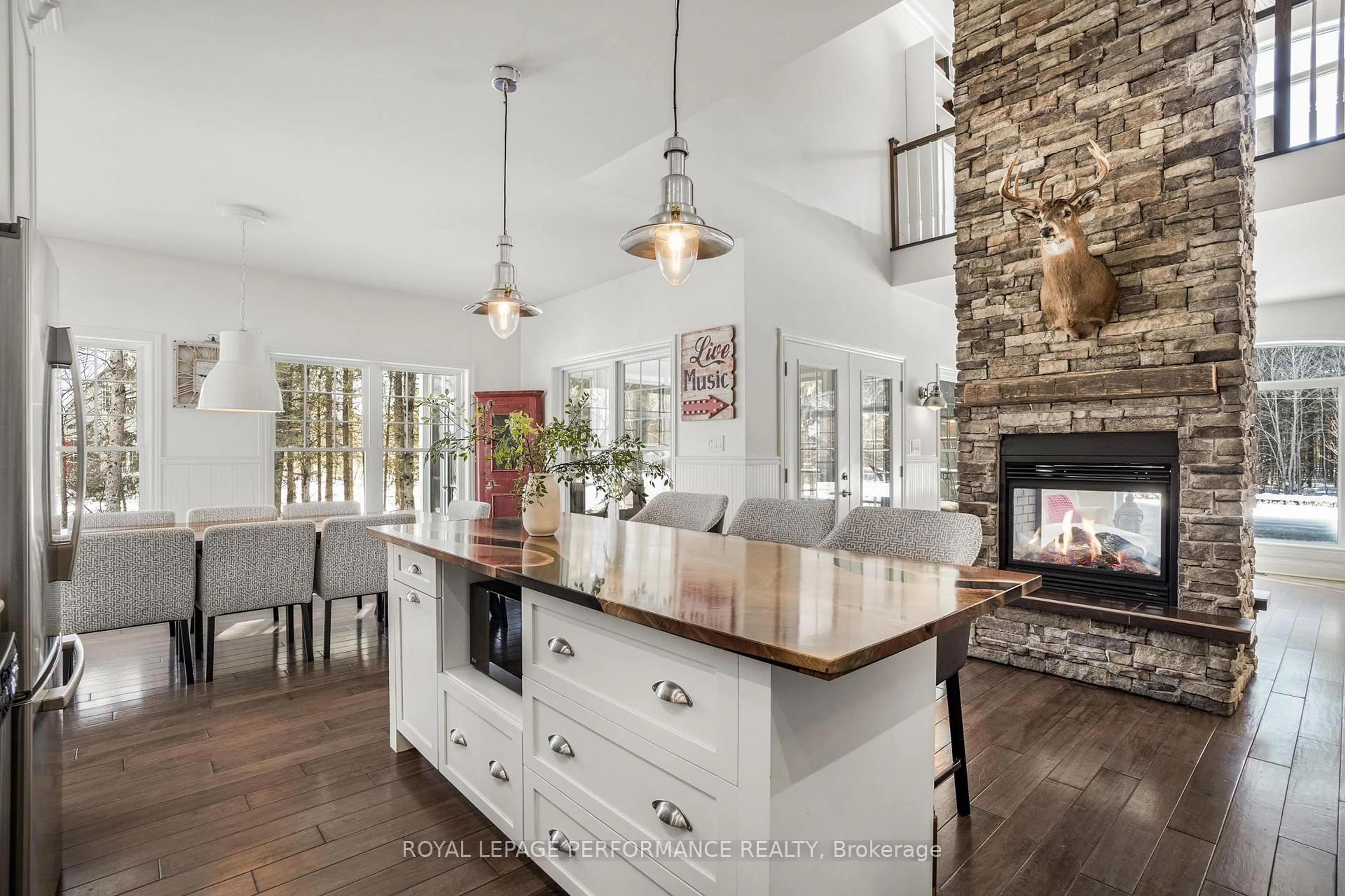 Open concept kitchen, unknown for 1233 Montee Drouin Rd, The Nation Ontario K0A 1M0