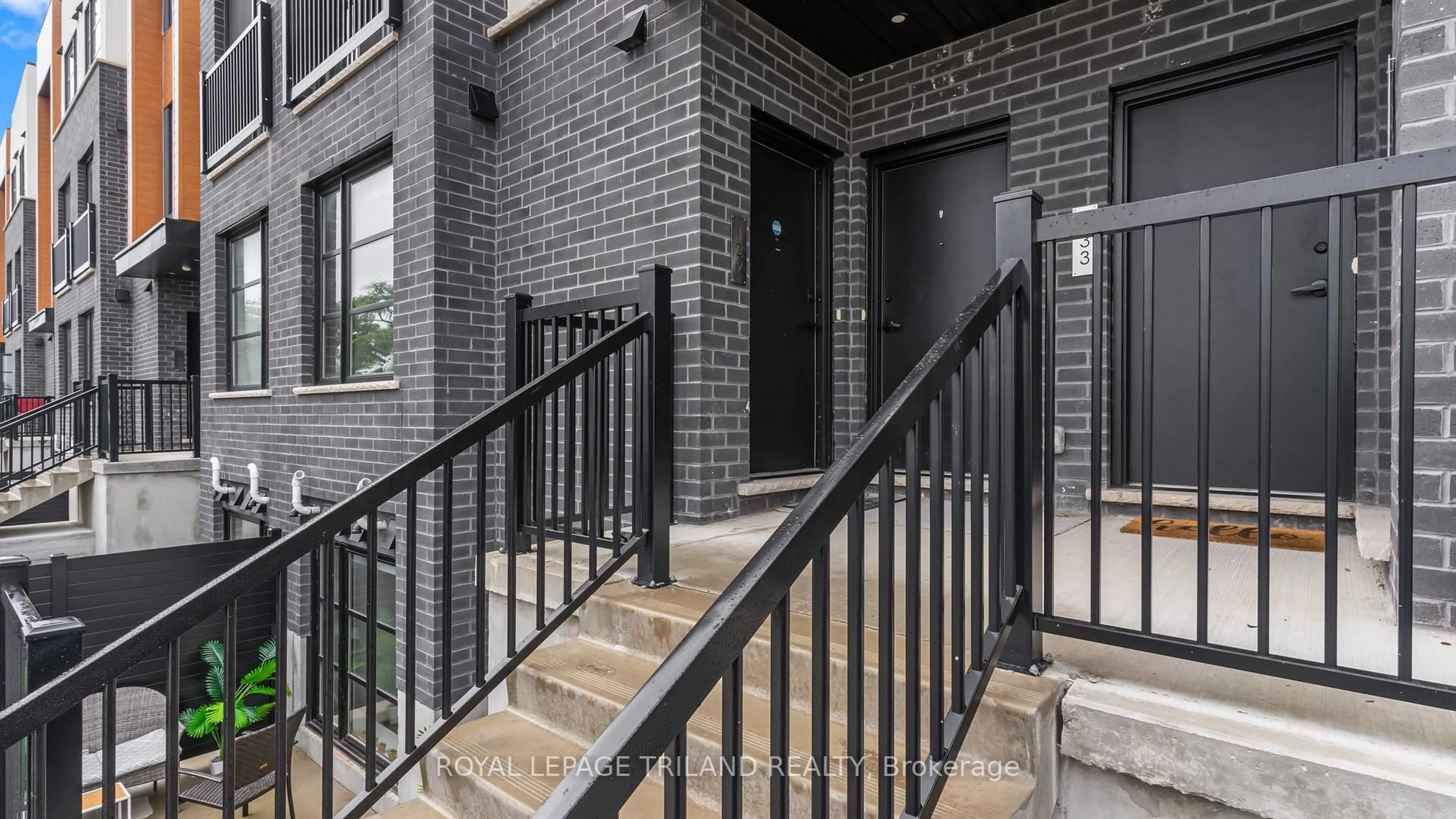 Unknown for 3900 Savoy St #129, London South Ontario N6P 0H9