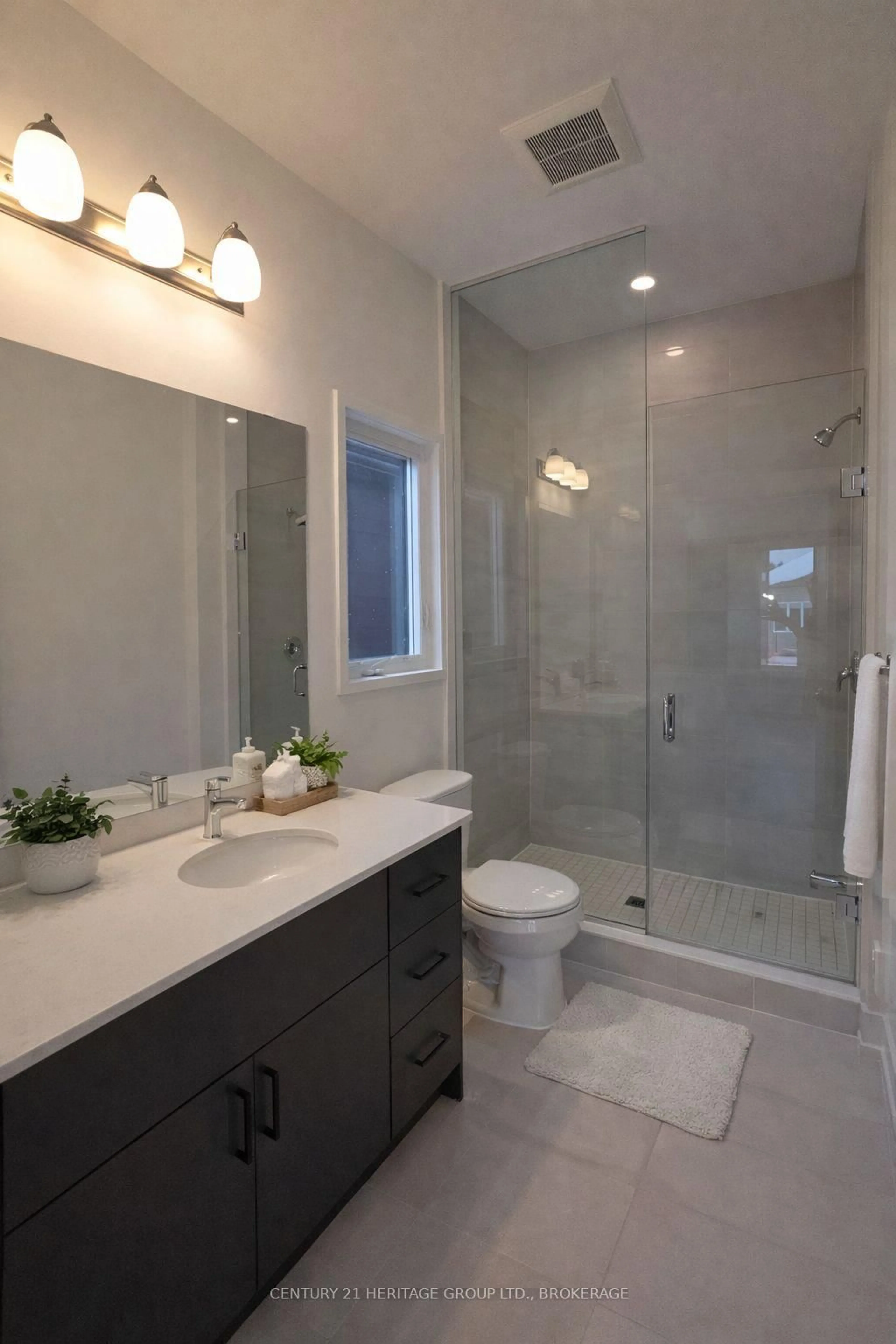 Contemporary bathroom, ceramic/tile floor for 60 Dusenbury Dr, Newburgh Ontario K0K 2S0